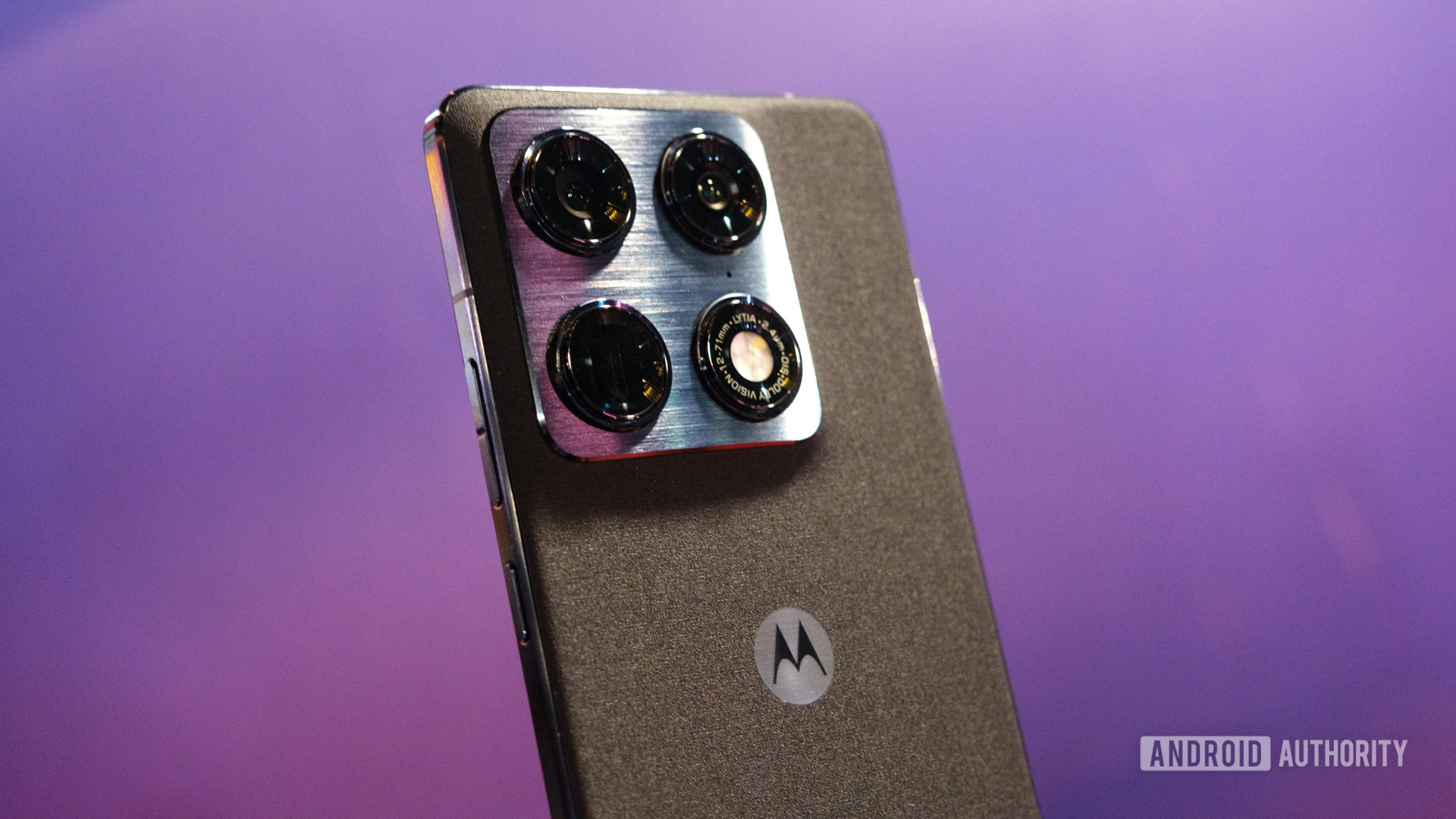 Motorola Signature cameras black version Motorola Signature cameras black version