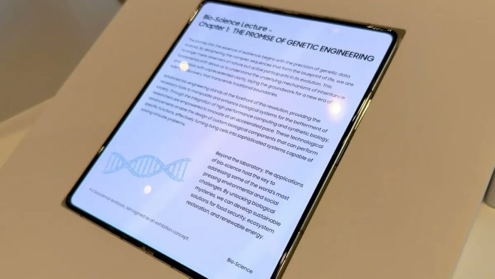 Samsung’s new foldable display makes the crease disappear