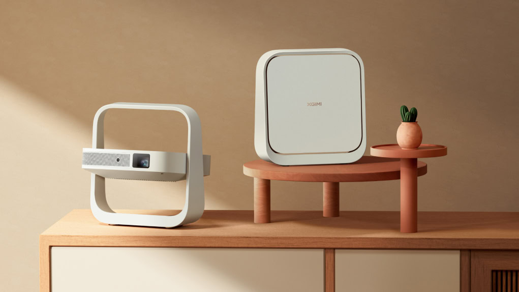 XGIMI Elfin Flip Plus on shelf