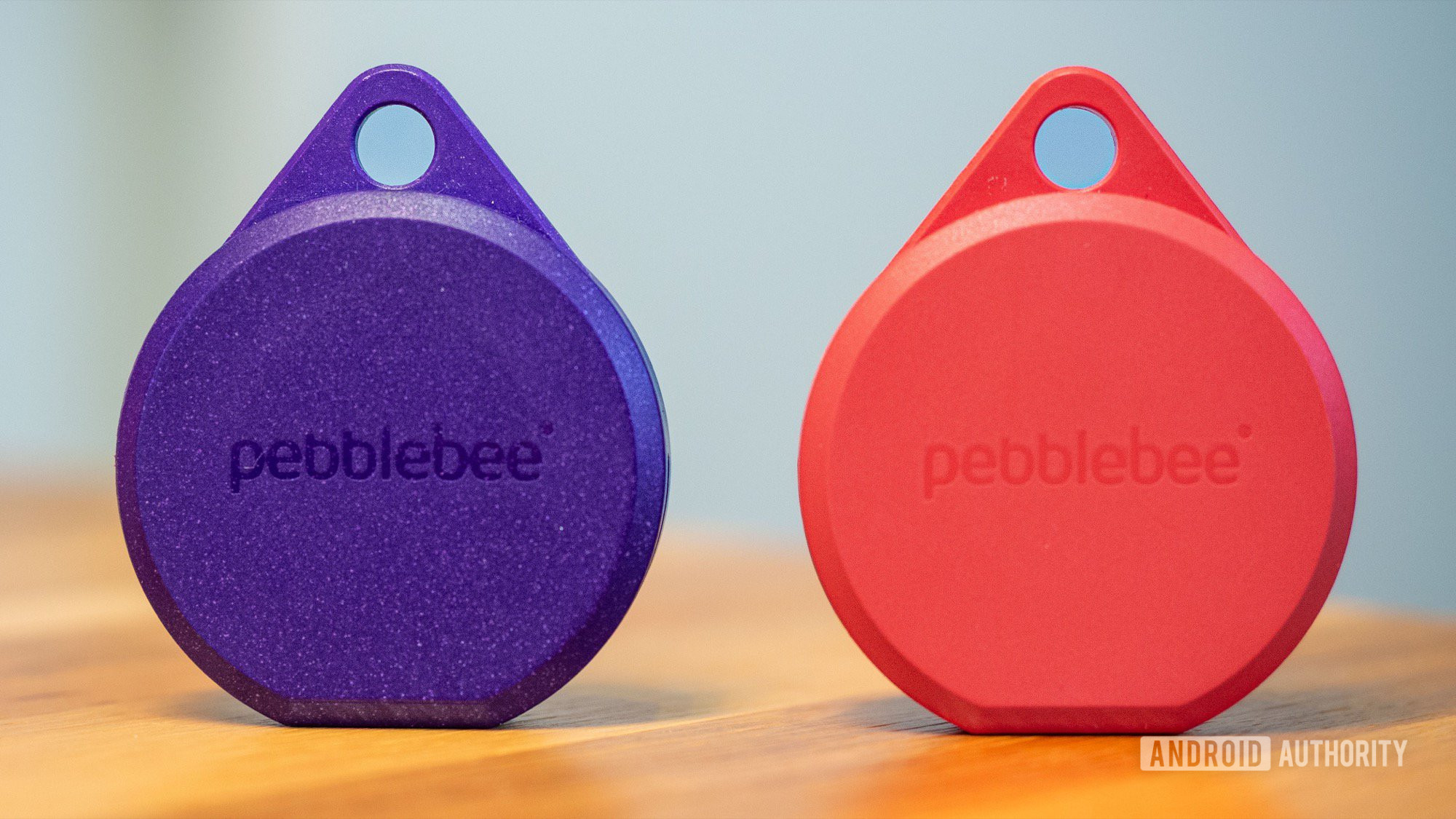 google find hub bluetooth trackers pebblebee clip 5 two colors 2