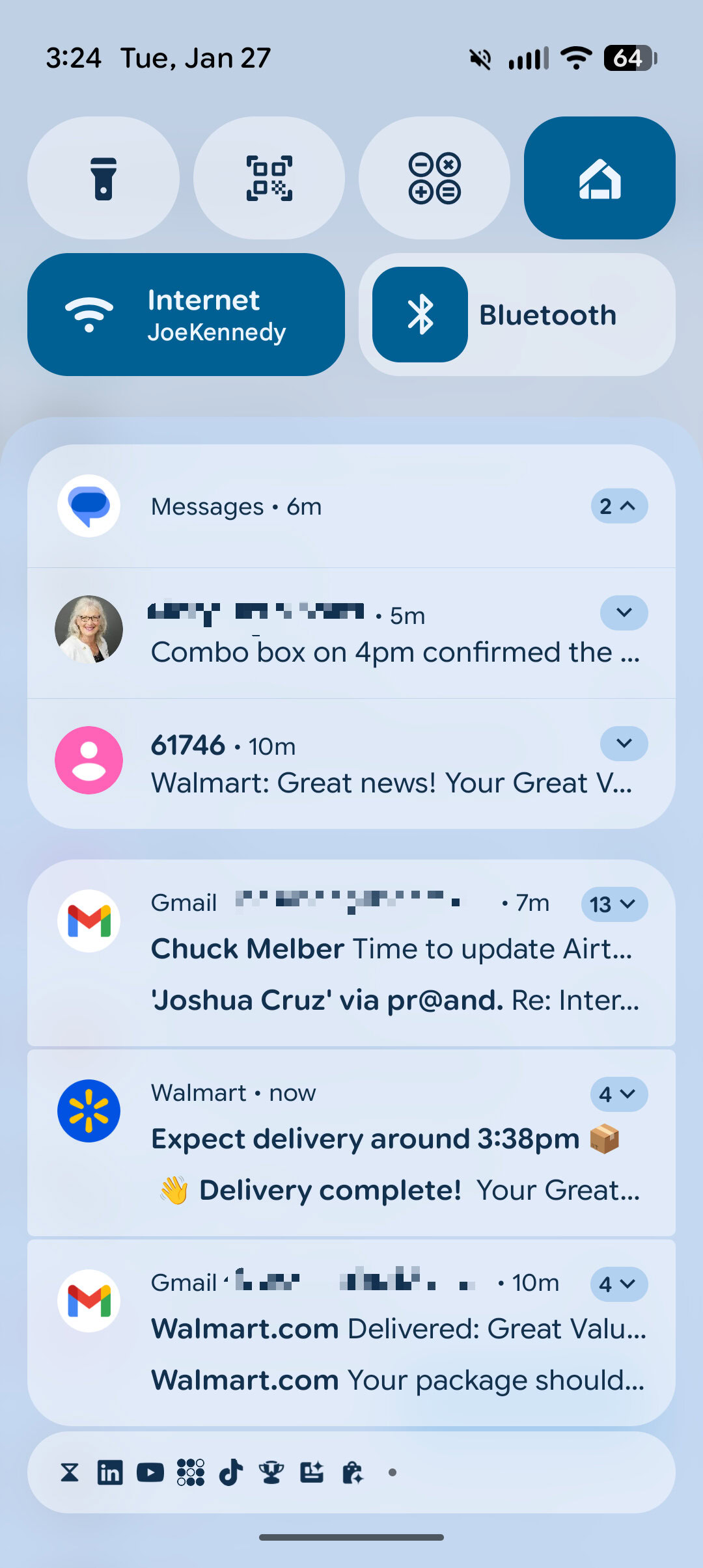 Screenshot of notifications on a Pixel phone, none of which have been summarized by AI Notification Summaries.