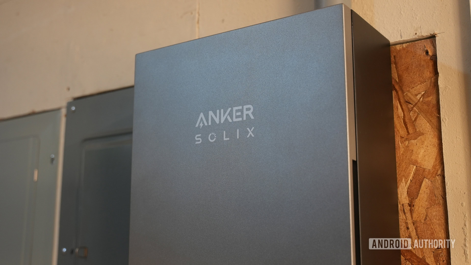 Anker SOLIX E10 Whole Home Backup System Power Dock logo