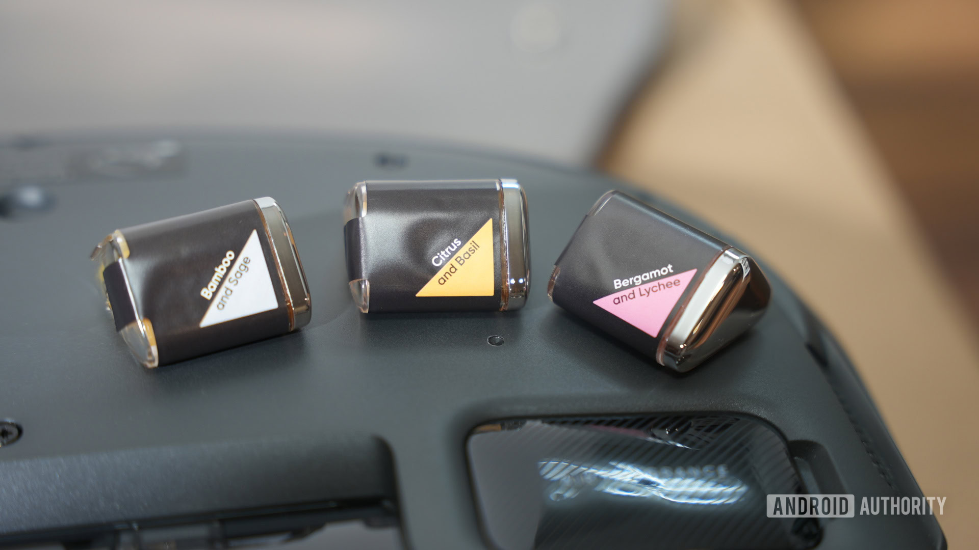 Anker eufy Robot Vacuum Omni S2 scents