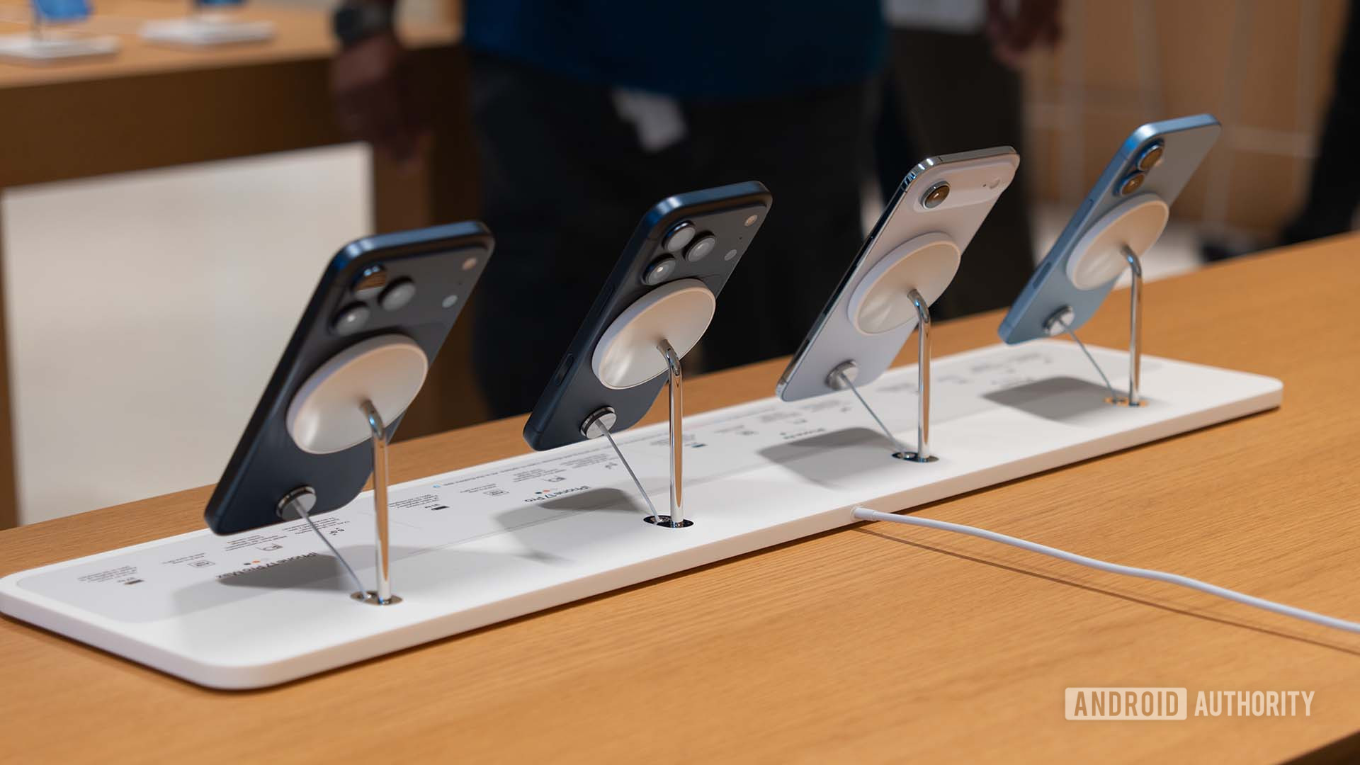 Huge Apple leak continues with new images of iPhone 18 Pro colors, smaller Dynamic Island, and more