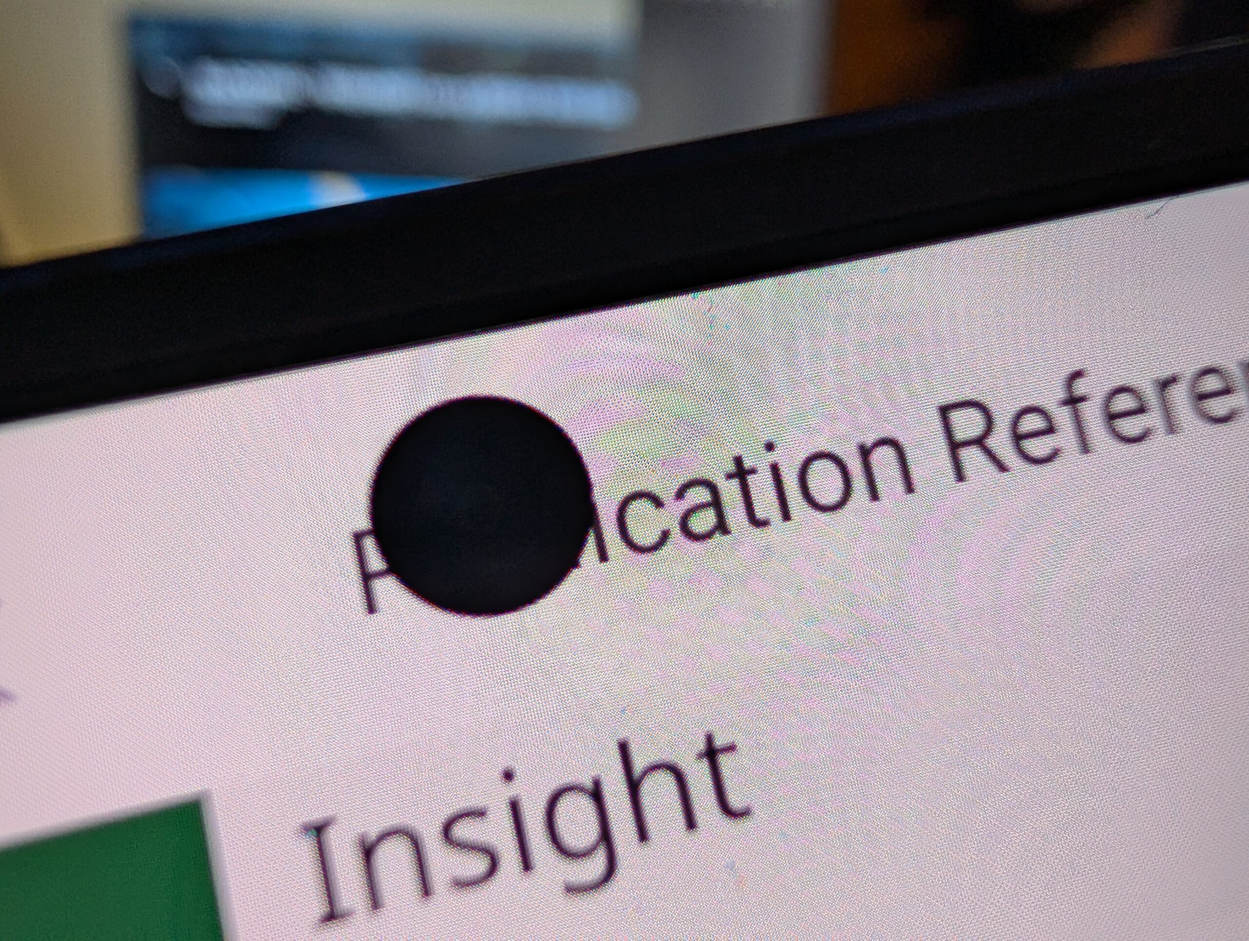 Galaxy Z Fold 7 display covering content (3)