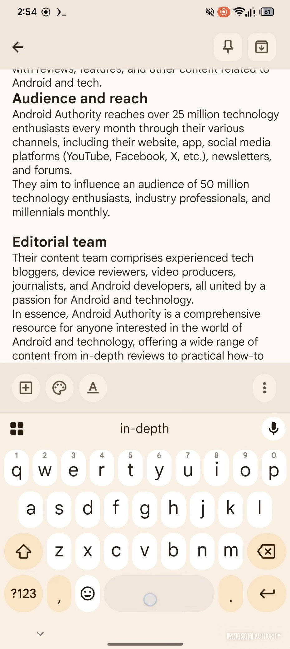 Activating Gboard's cursor mode by holding down the space bar.