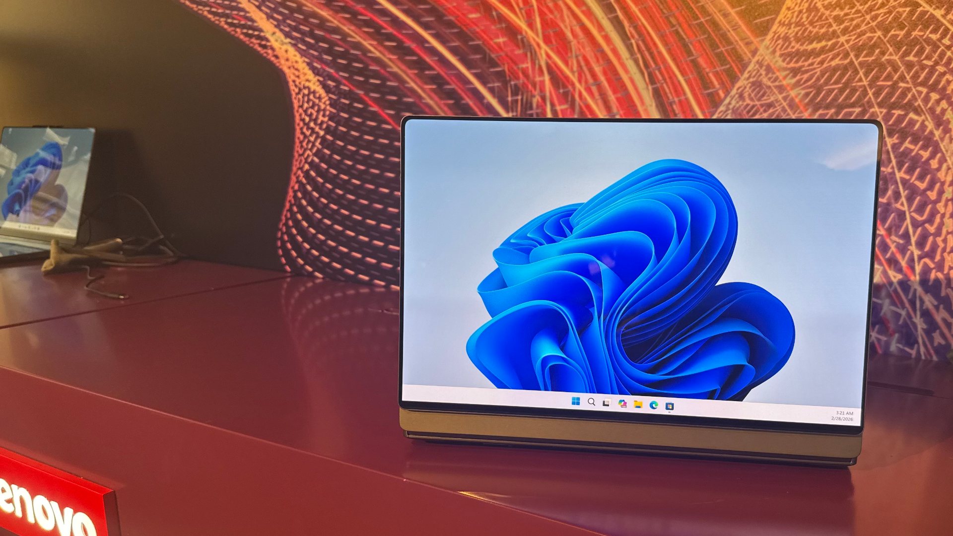 Lenovo Thinkbook AI PC Concept 3