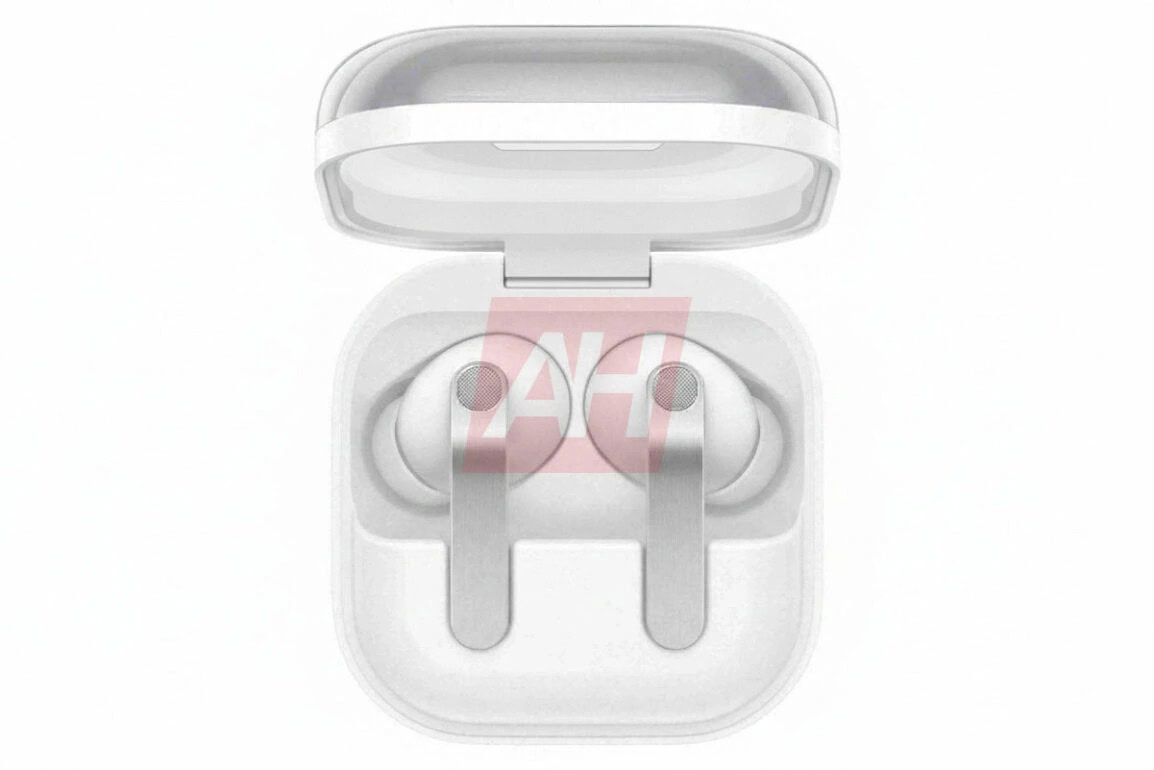 Samsung Galaxy Buds 4 Pro white case