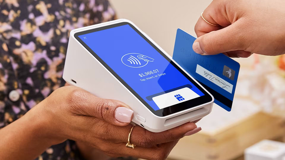 Swiping card on Square Terminal Swiping card on Square Terminal