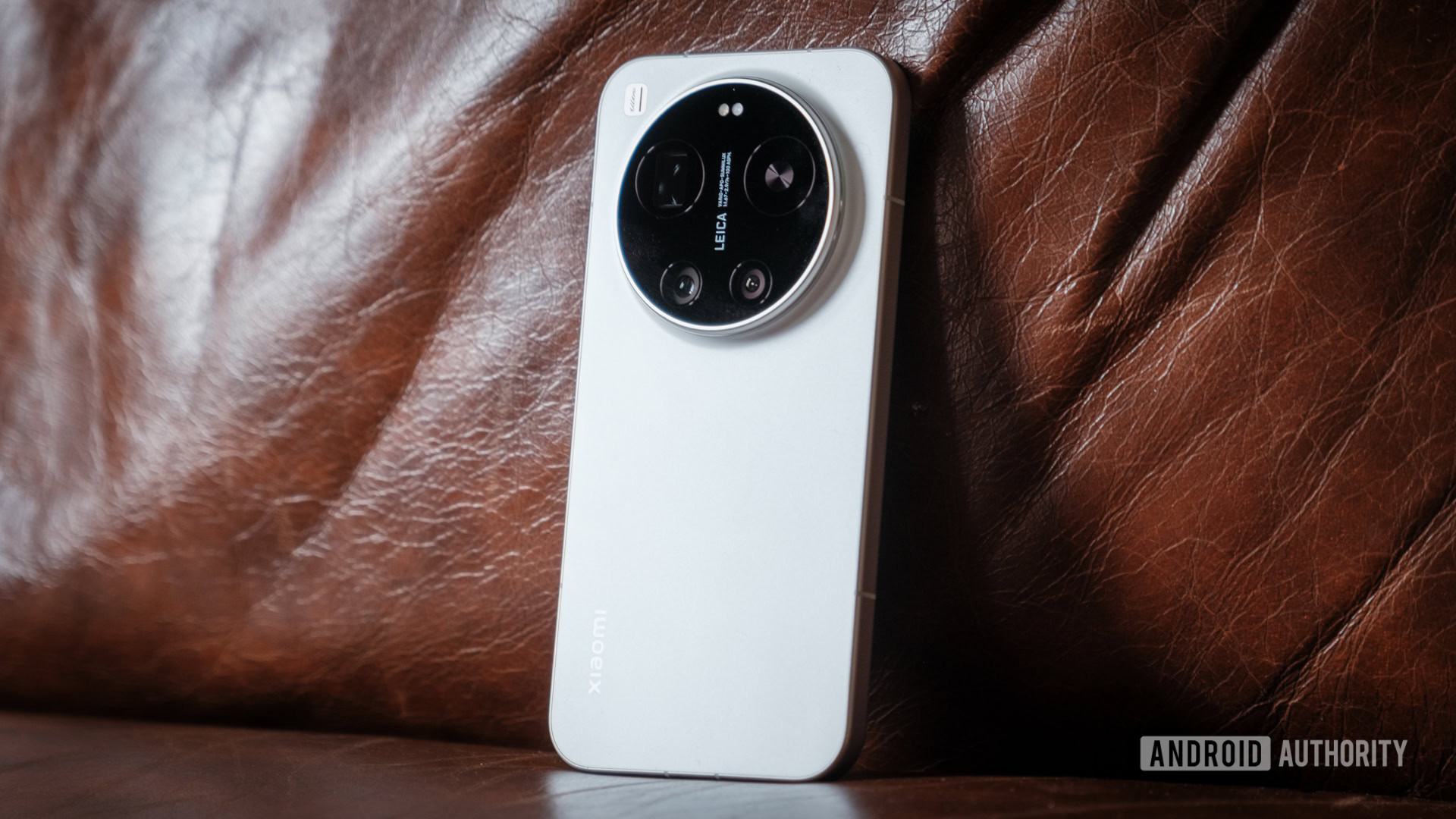 Xiaomi 17 Ultra white on leather sofa