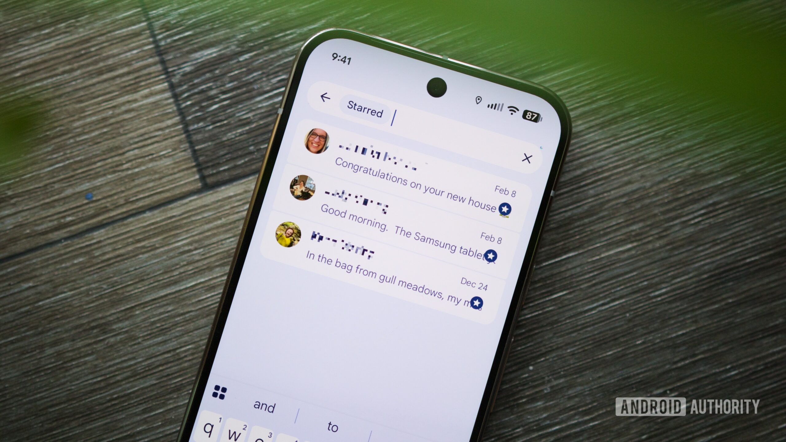 Starred messages in Google Messages.