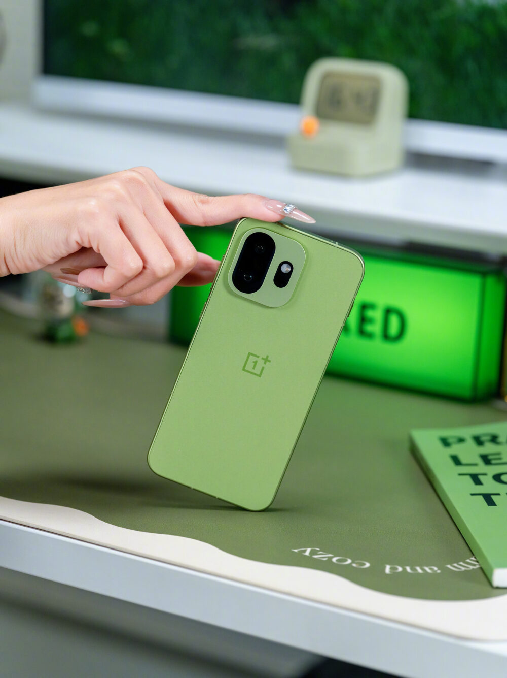 One Plus Compact Size OnePlus reveals key specs and launch date of its next compact phone ...
