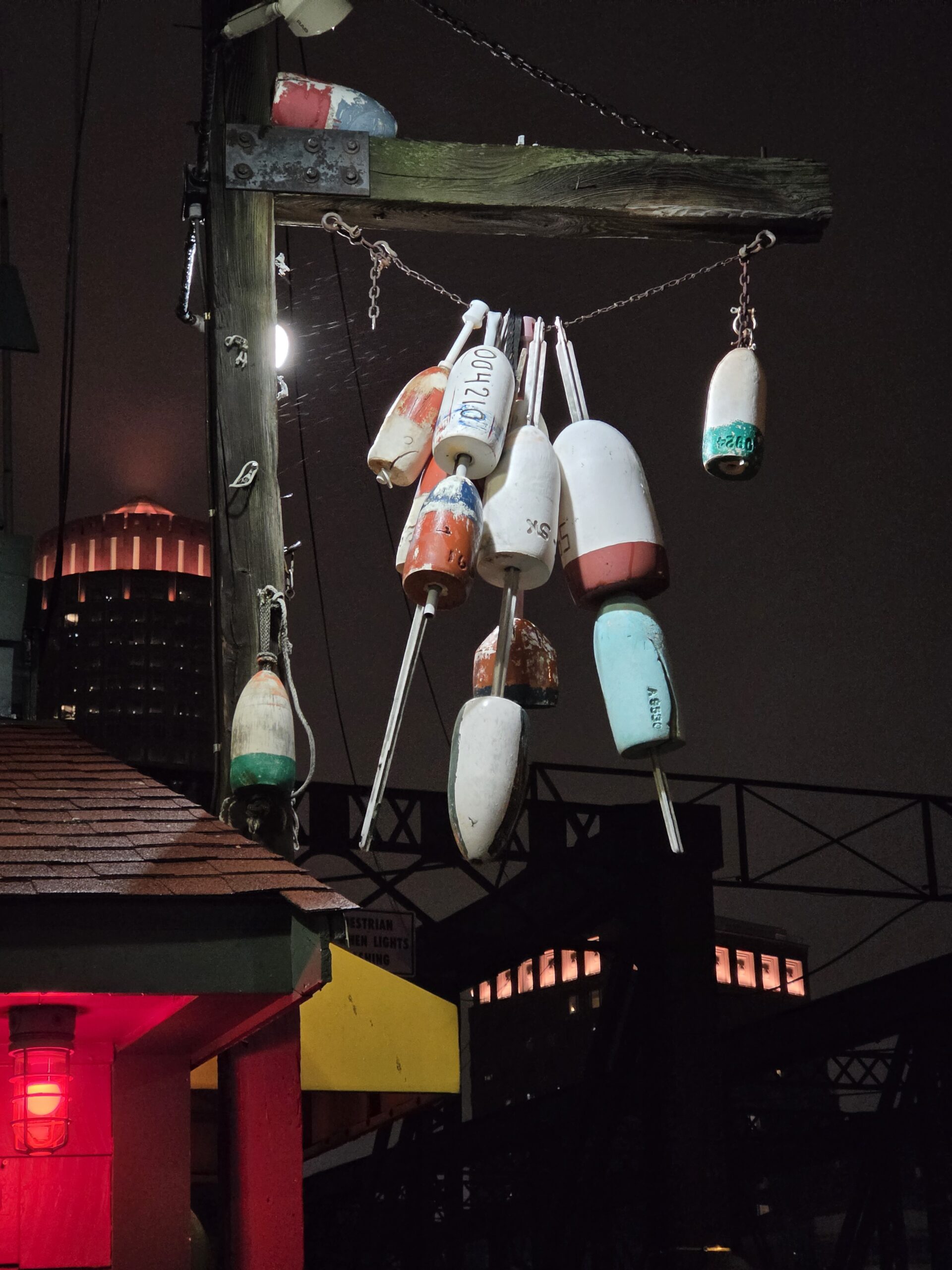 Samsung Galaxy S26 Ultra buoys 3x