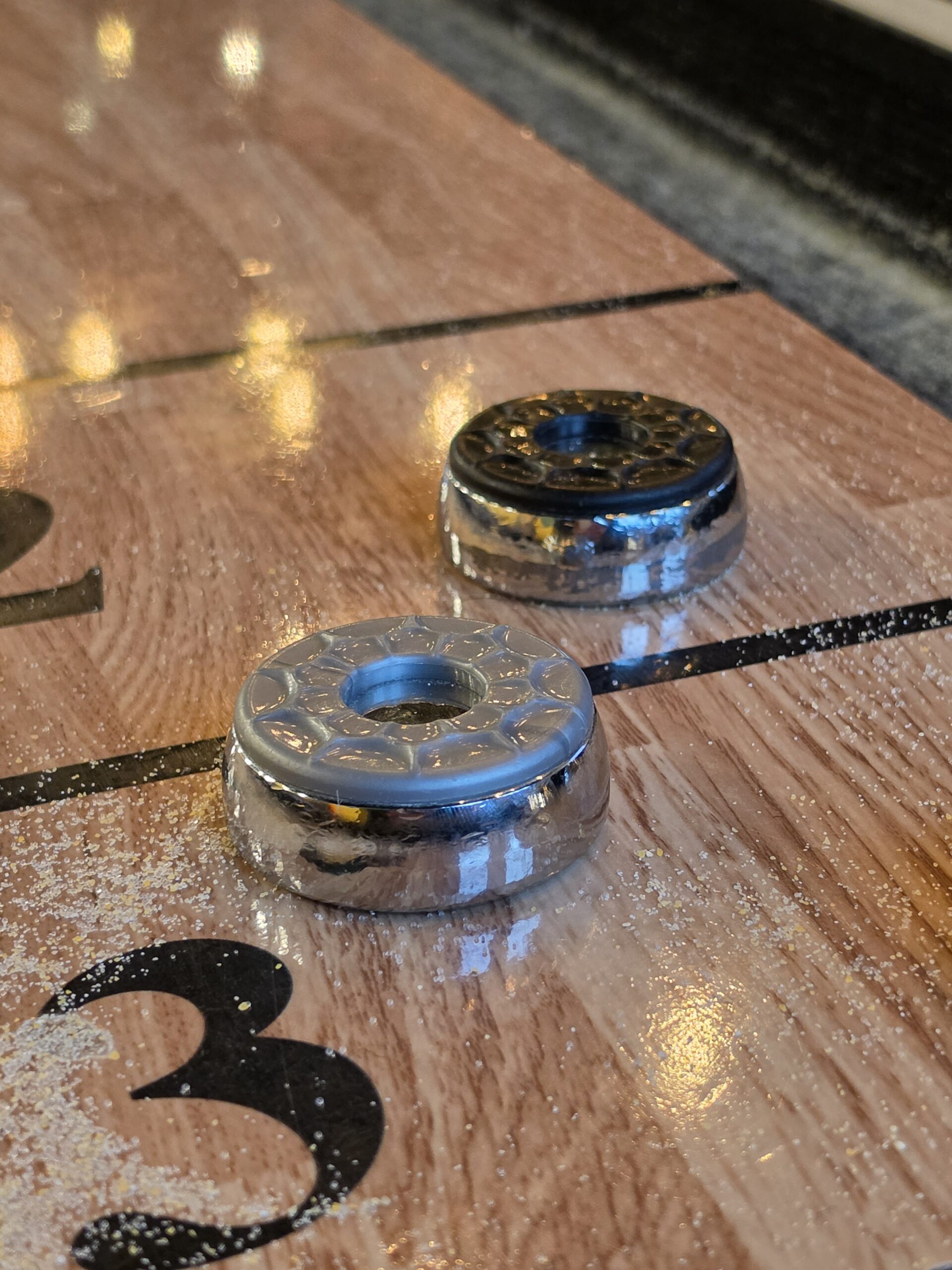 Samsung Galaxy S26 Ultra shuffleboard 2x