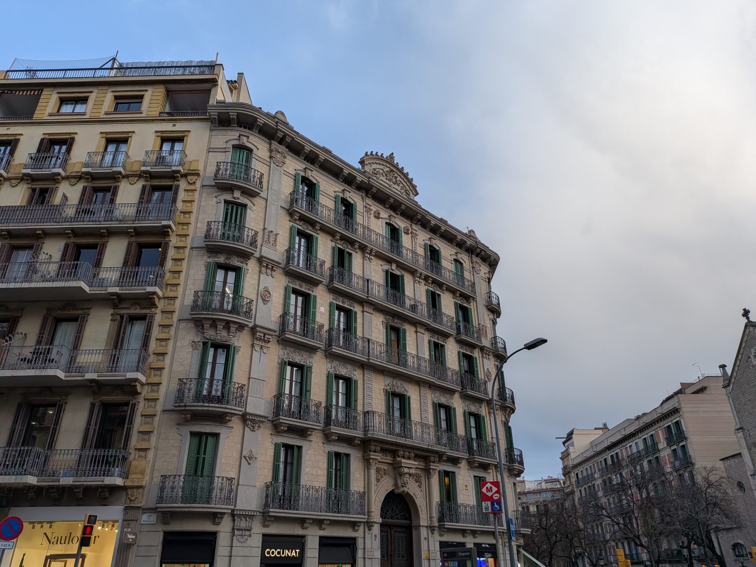 A photo of a building in Barcelona, captured with the Google Pixel 10a.