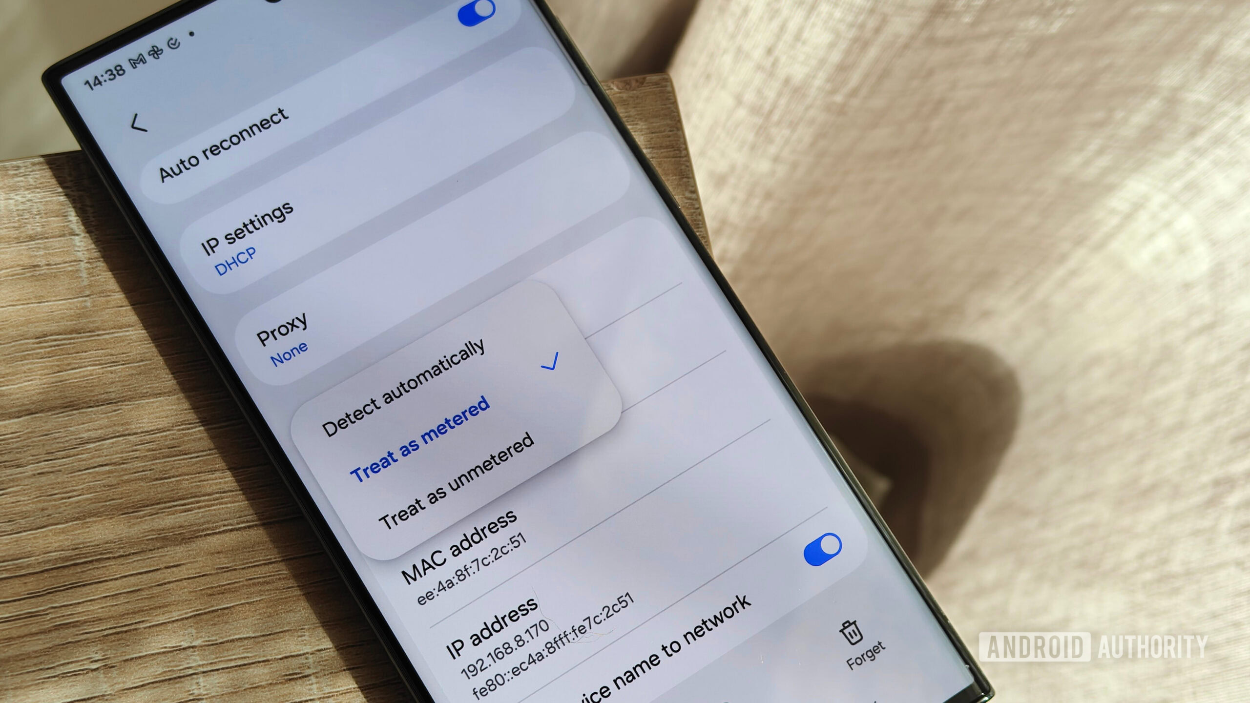 option to treat a connection as metered on samsung galaxy s23 ultra