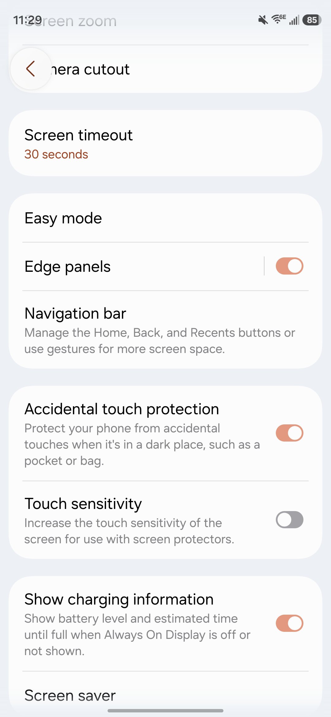 Screenshot showing how to turn off Edge Panels on a Samsung phone.