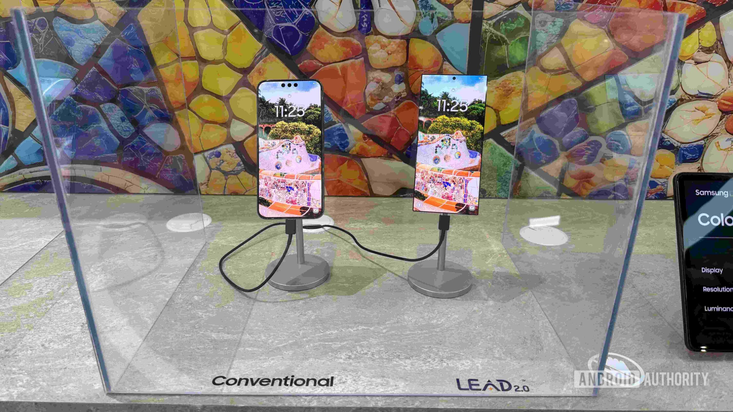 samsung lead 20 oled panel at mwc 2026 07 samsung lead 20 oled panel at mwc 2026 07