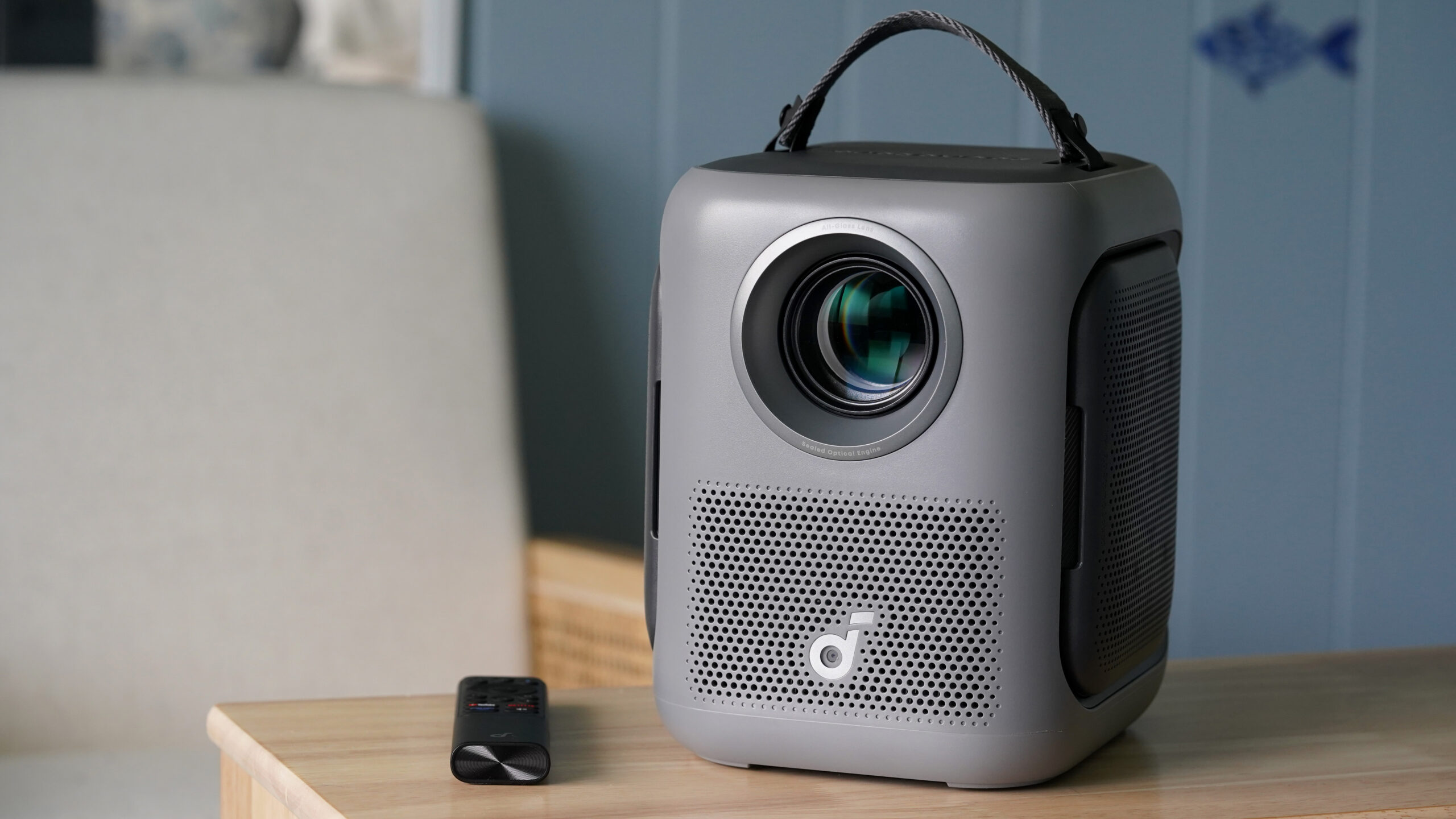 soundcore nebula P1i hero3