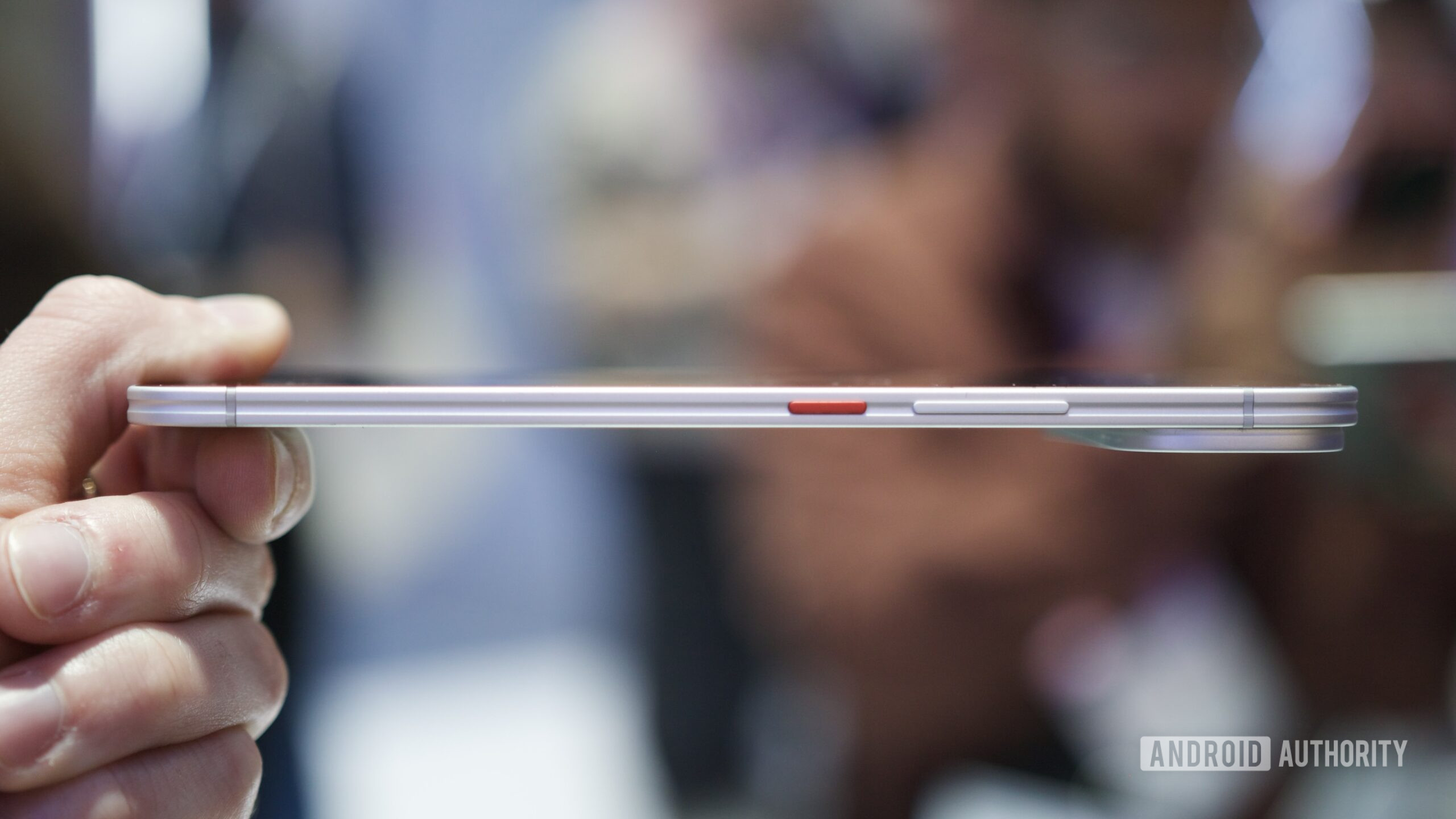 tecno modular concept phone mwc 2026 10 A side view of TECNO's slim concept phone at MWC 2026.