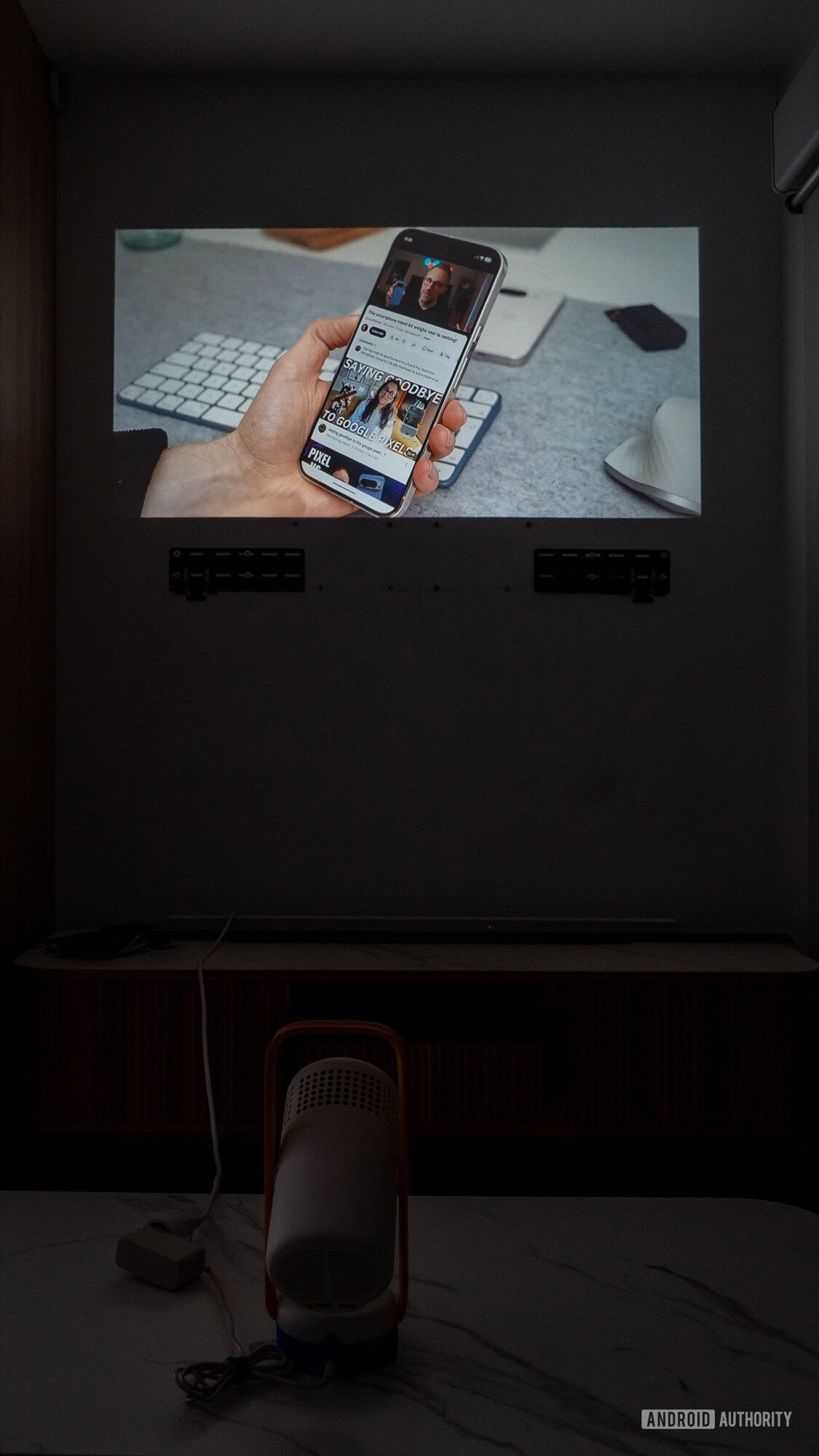 xgimi vibe one projector screen vertical 2