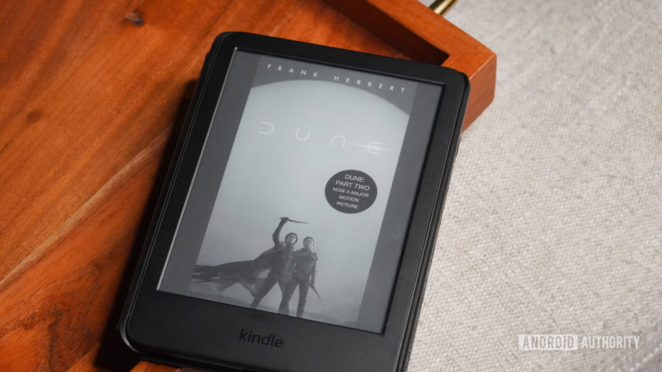 Amazon Kindle shows off Dune movie-based cover.