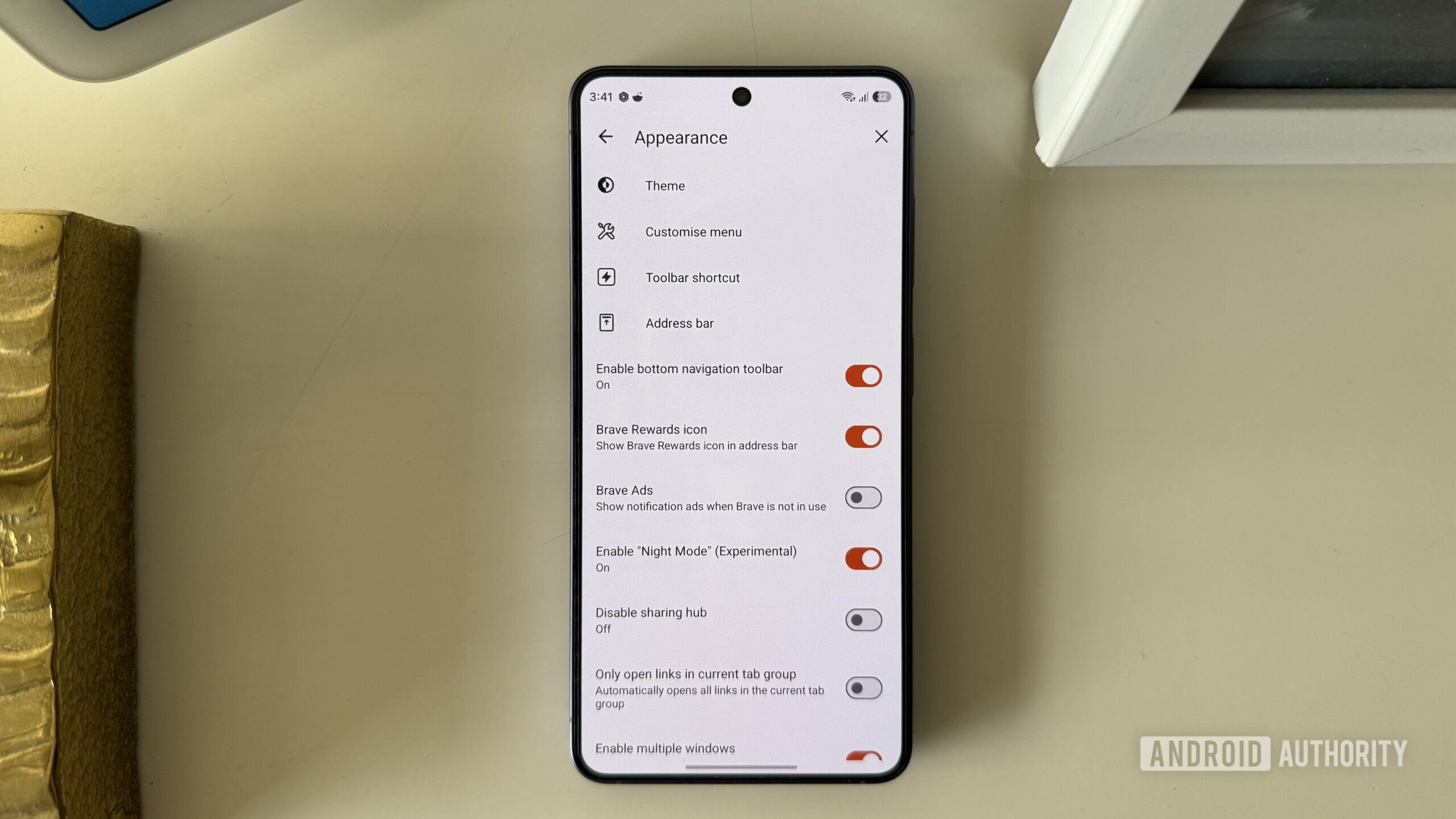 Brave browser showing appearance settings on Android phone