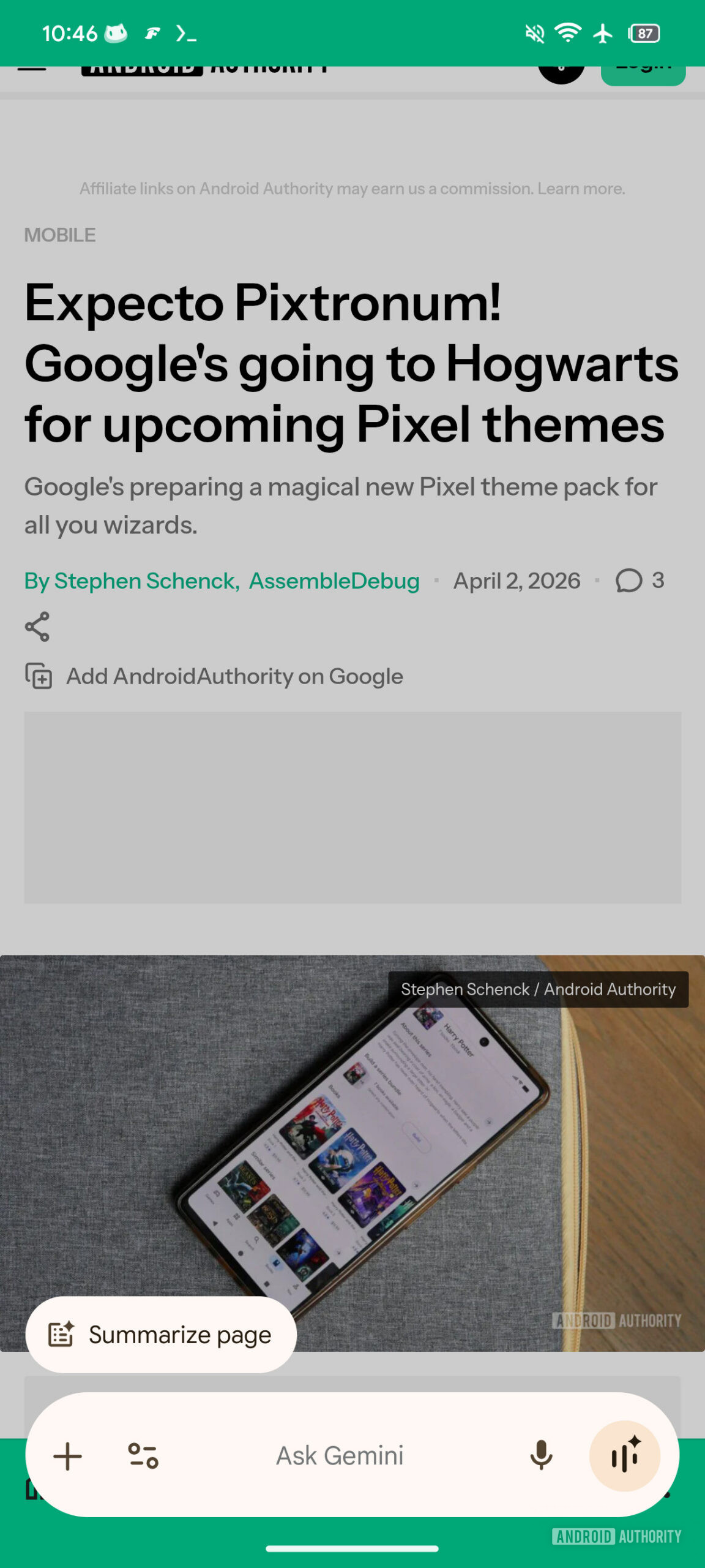 Gemini Live overlay color theming