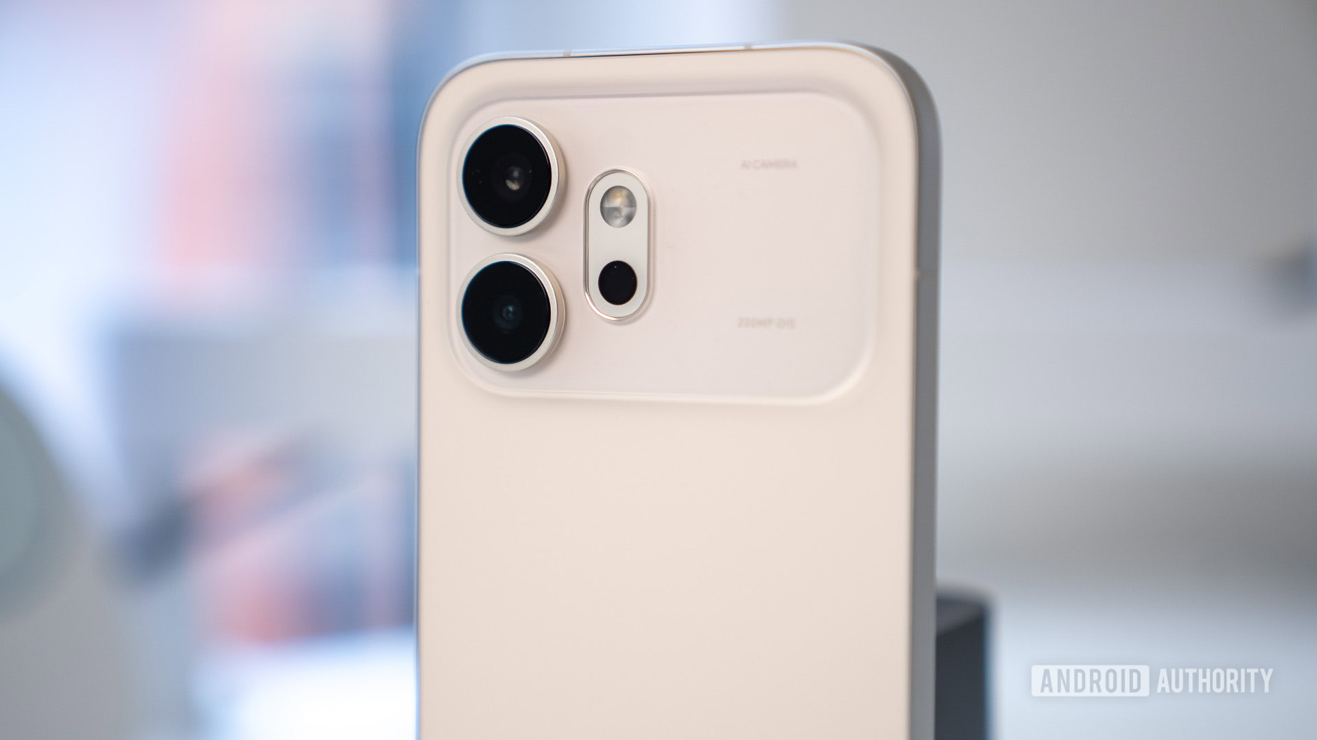 Honor 600 close up of cameras