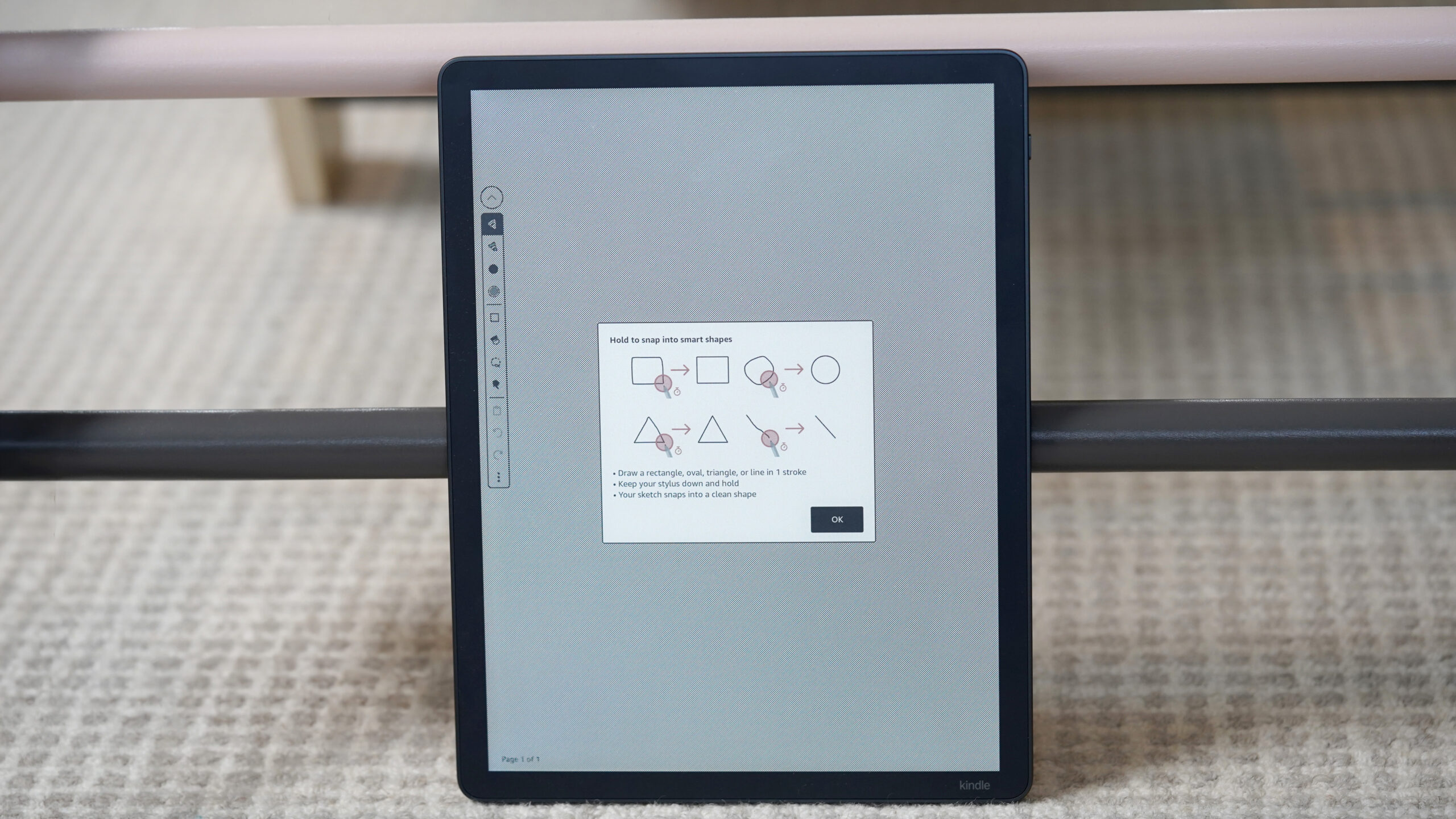 A Kindle Scribe displays Smart Shape tutorial