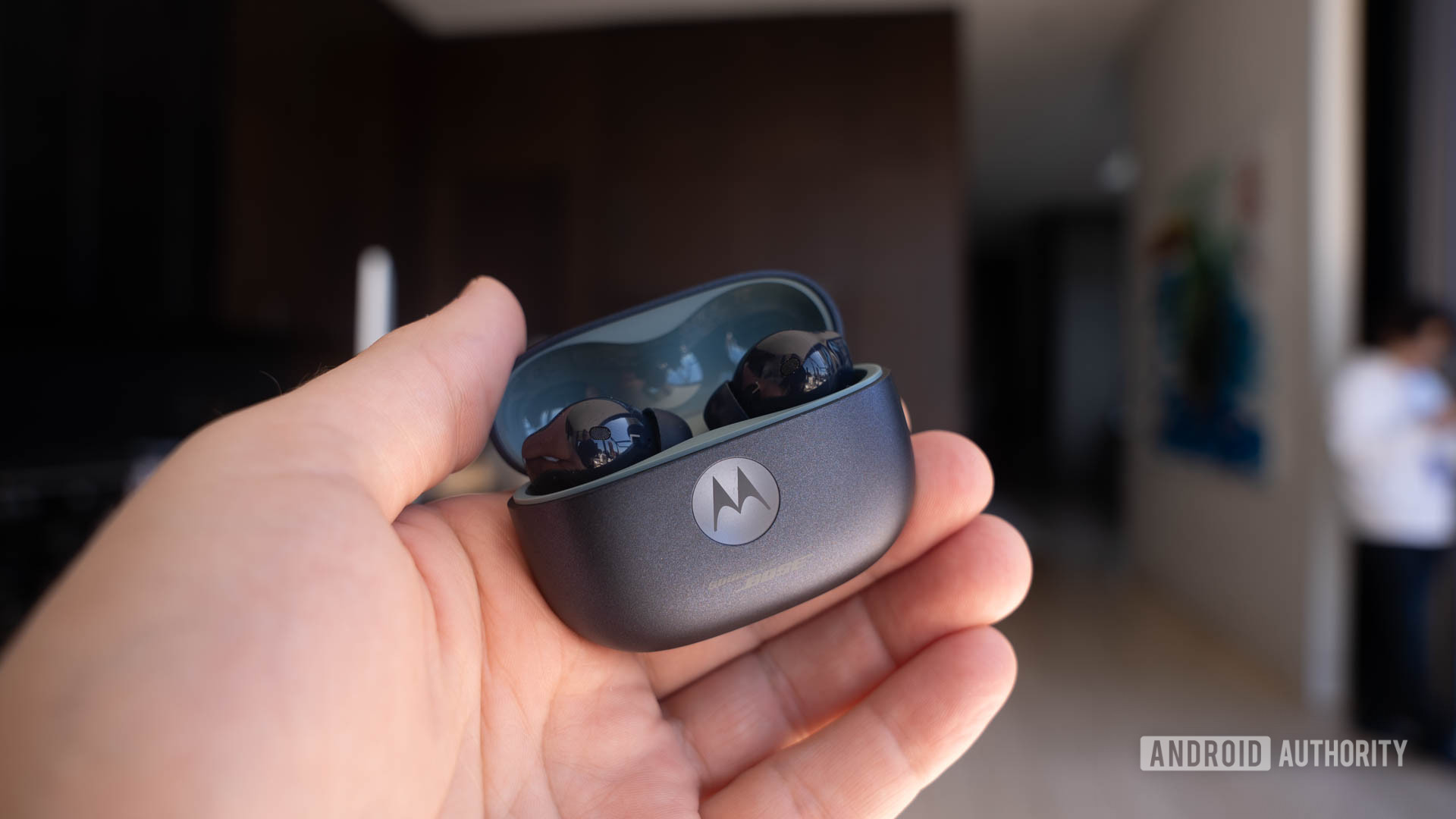 Motorola Moto Buds 2 Plus Earbuds in Case