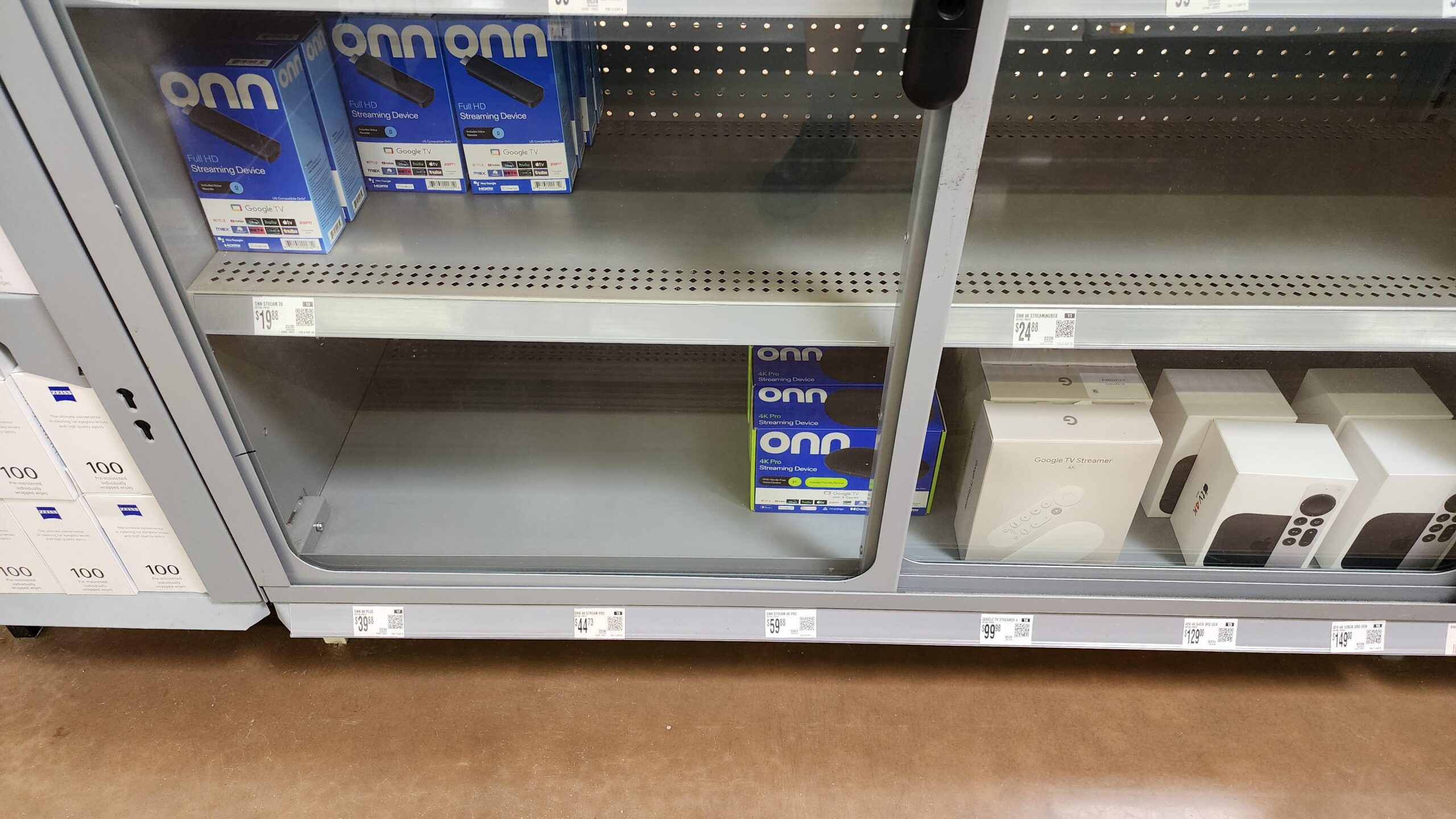 New Walmart Onn 4K Pro streaming box besides the older Onn HD streaming stick