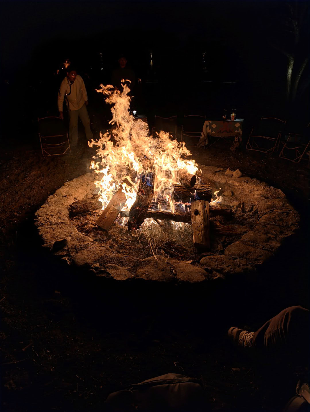 OPPO Find X9 Ultra camera sample low light fire