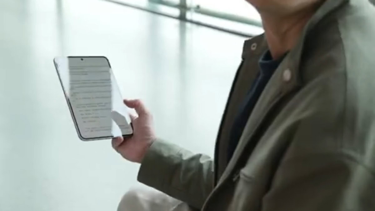 androidauthority.com - Ryan McNeal - This weird little Android tablet takes a design cue from smartphones