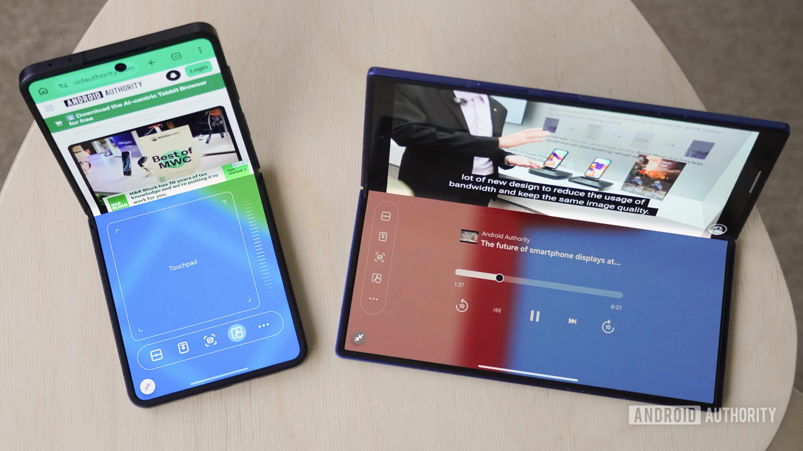 One UI Flex Mode 1 Flex mode on a Galaxy Z Fold 7 and Flip 7.