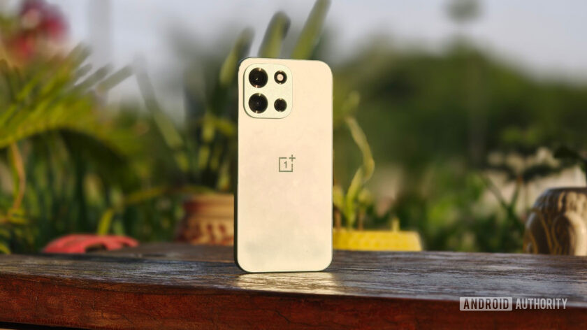 OnePlus may call dibs on a new Snapdragon 'Pro' chip, and you’re ...