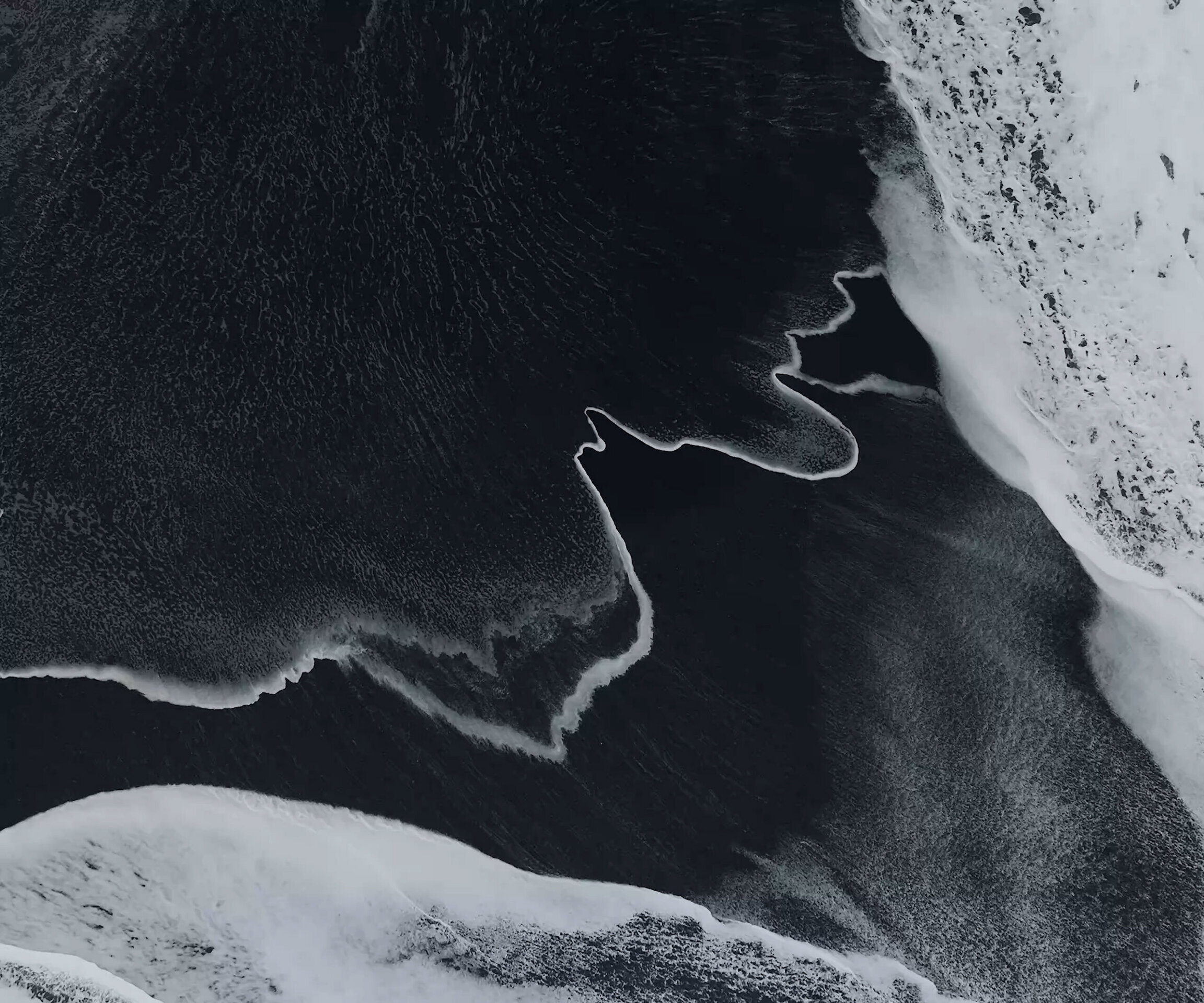 Pixel11ProFold Midnight MysticLeaks