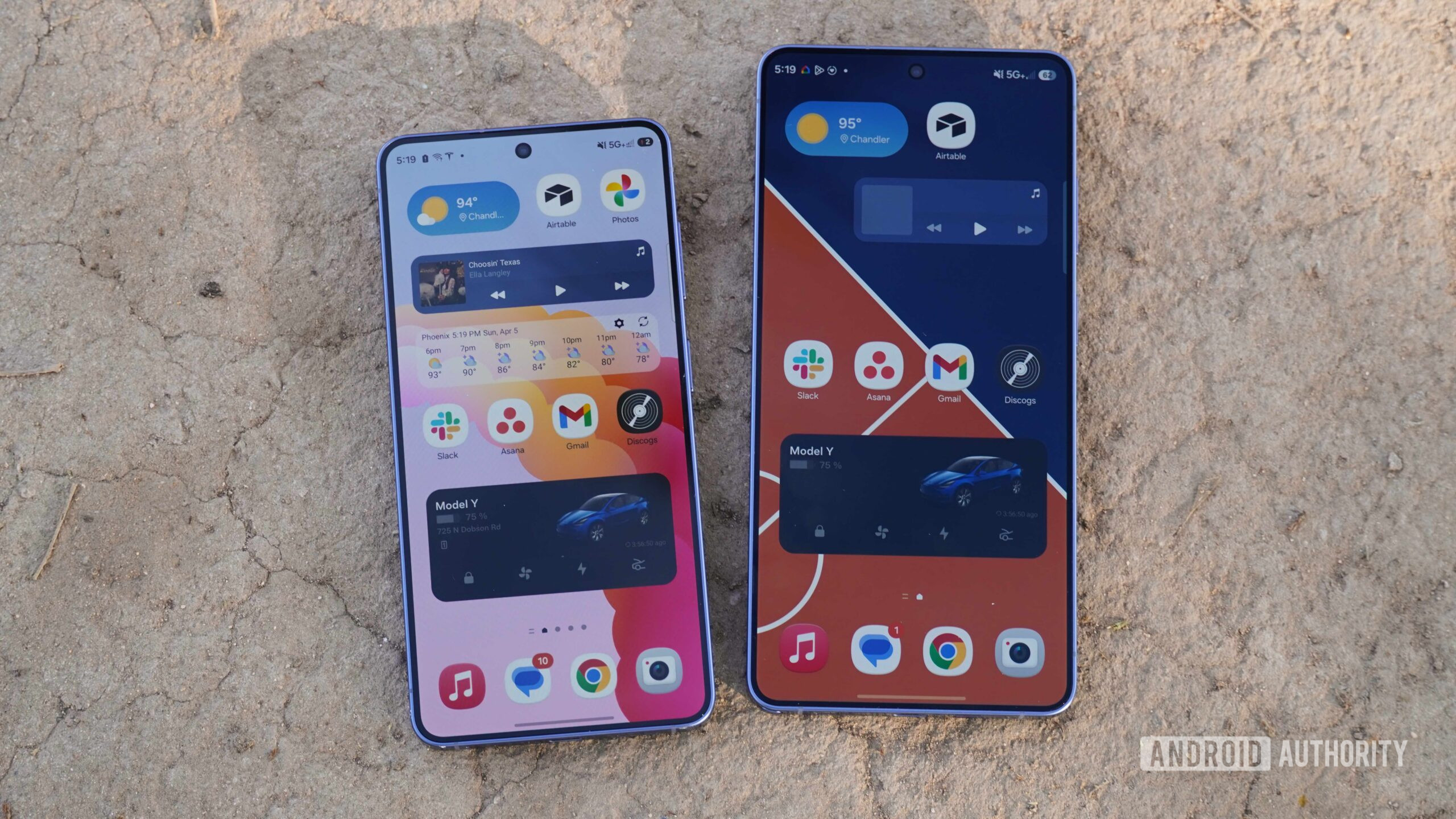 Samsung Galaxy S26 vs Ultra 2 The displays on the Galaxy S26 (left) and Galaxy S26 Ultra (right).