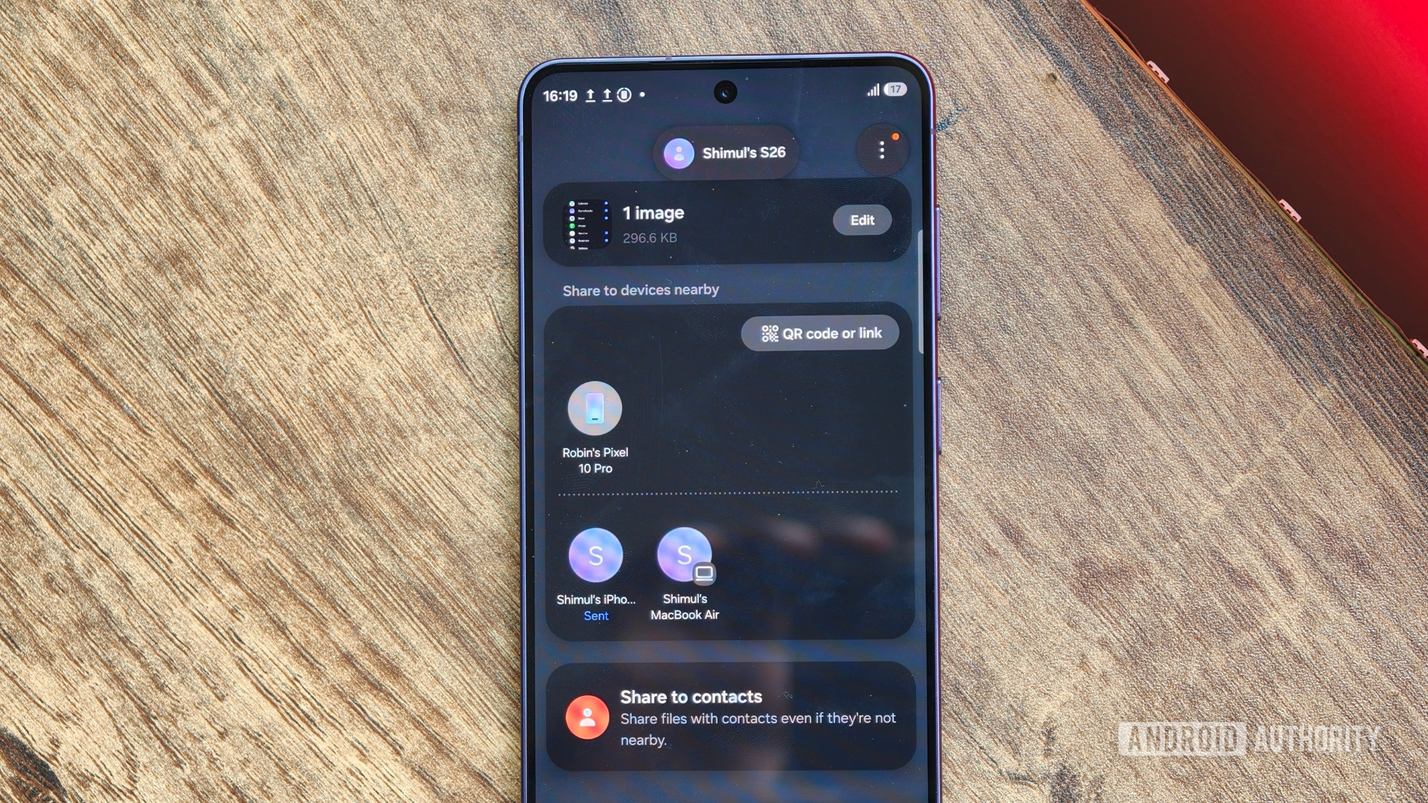 Share to device nearby menu opened on Samsung Galaxy S26 Share to device nearby menu opened on Samsung Galaxy S26