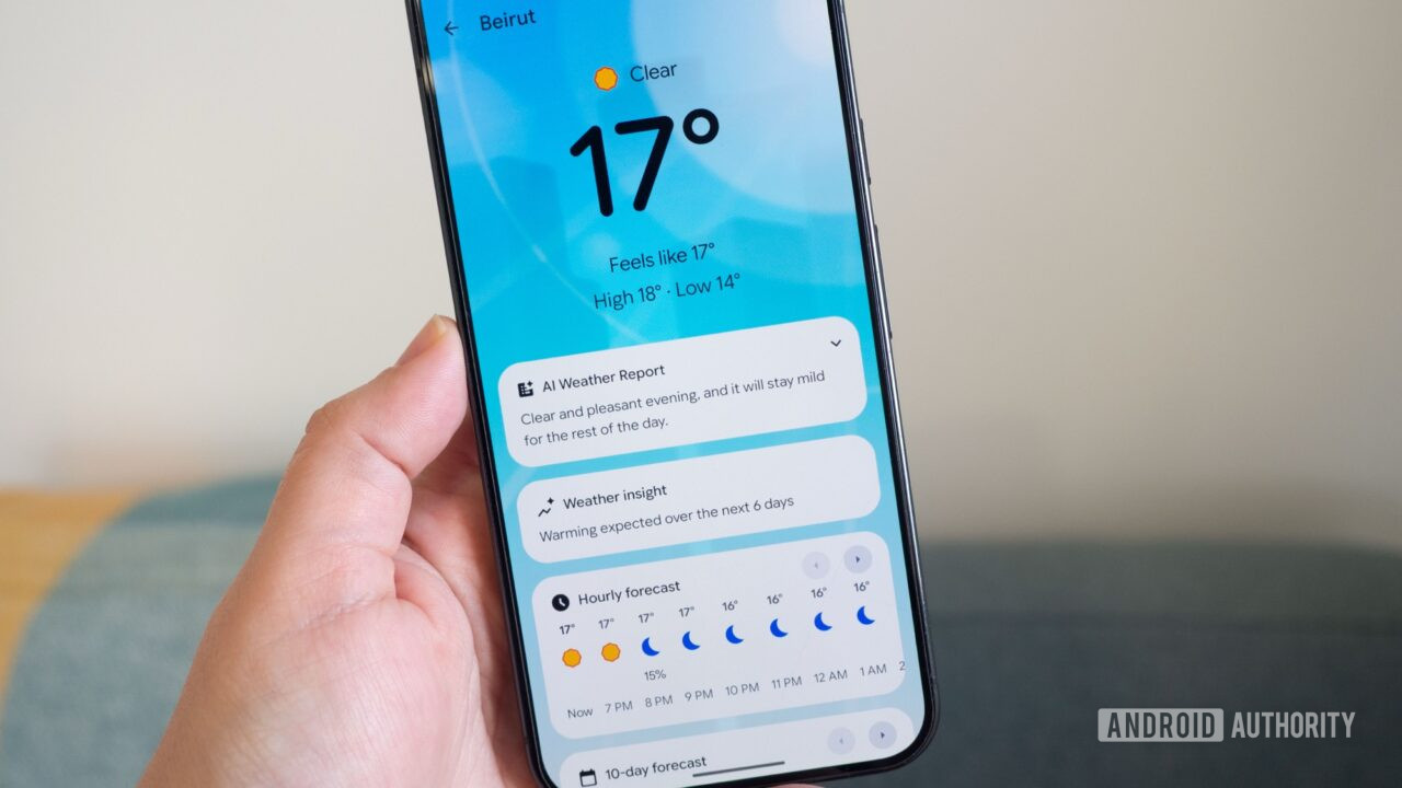 Pixel Weather is the biggest reason my dad won't let go of his Pixel phone