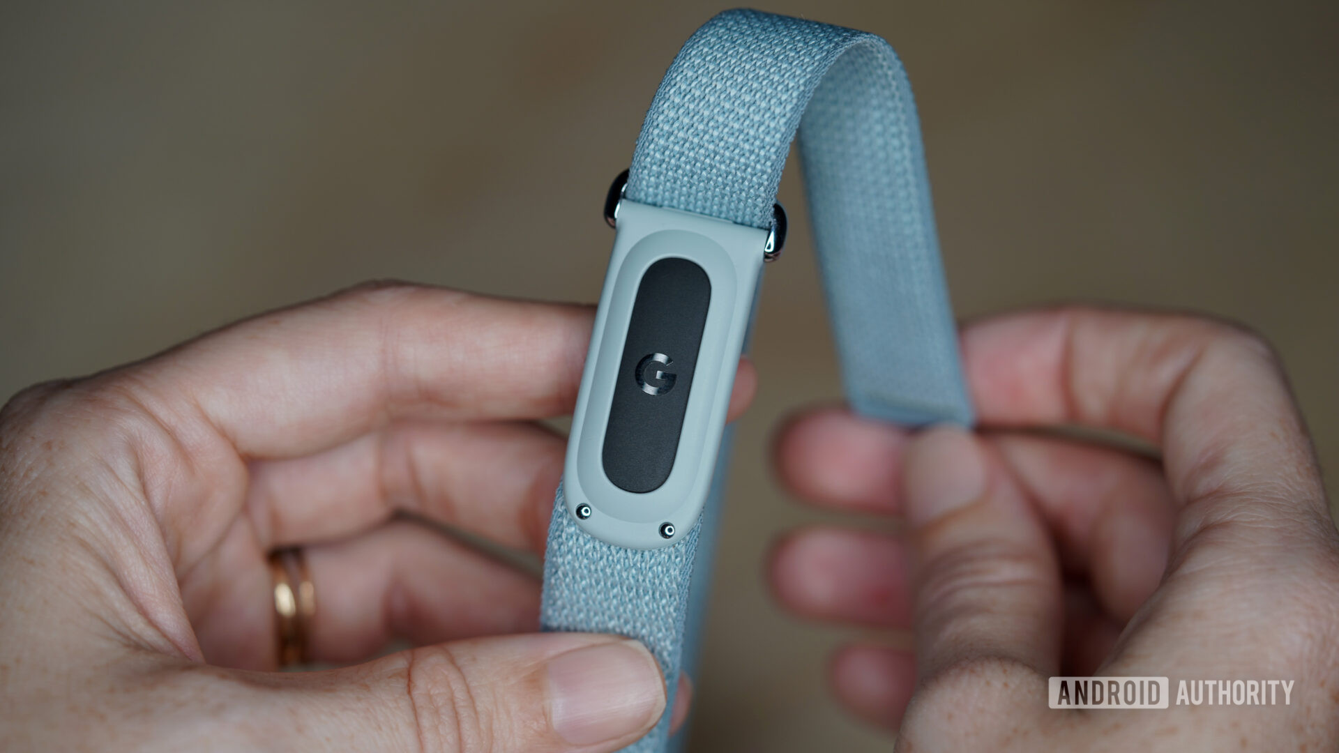 Google Fitbit Air hands-on: 48 hours later, I'm already impressed