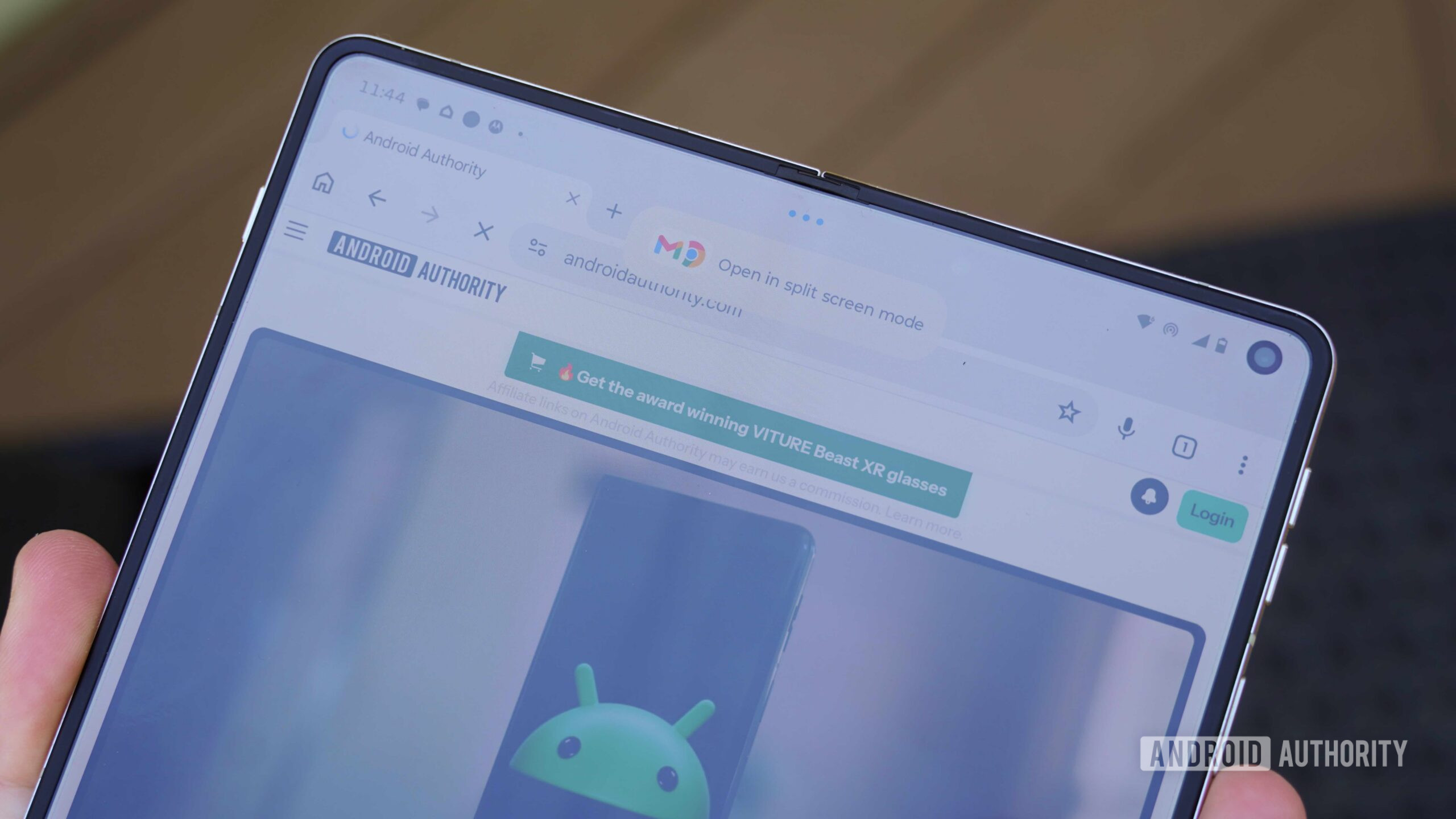 The open app in split screen pop-up on a Razr Fold.