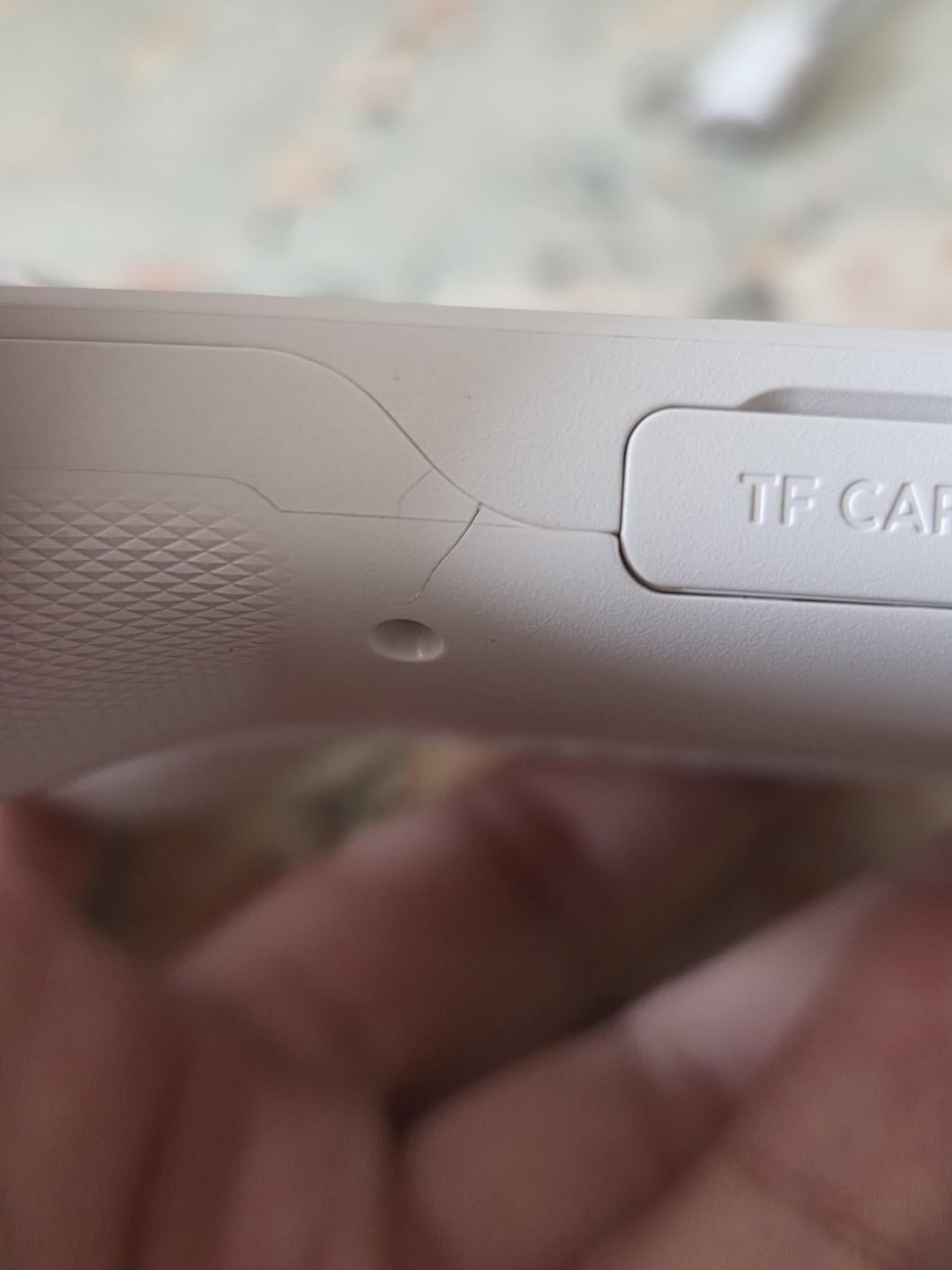 Retroid Pocket 5 cracked casing Prudent Leak 3730