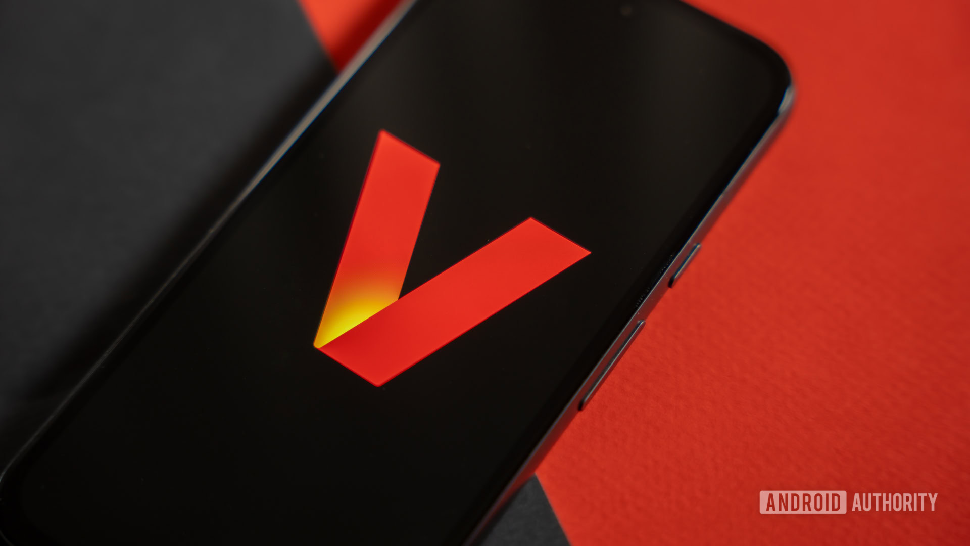 Verizon Wireles logo on phone stock photo 7 Verizon Wireles logo on phone stock photo 7