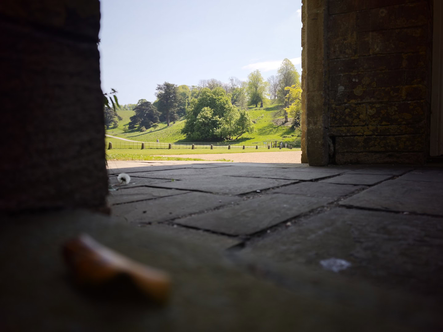 Xiaomi 17 Ultra HDR distant view