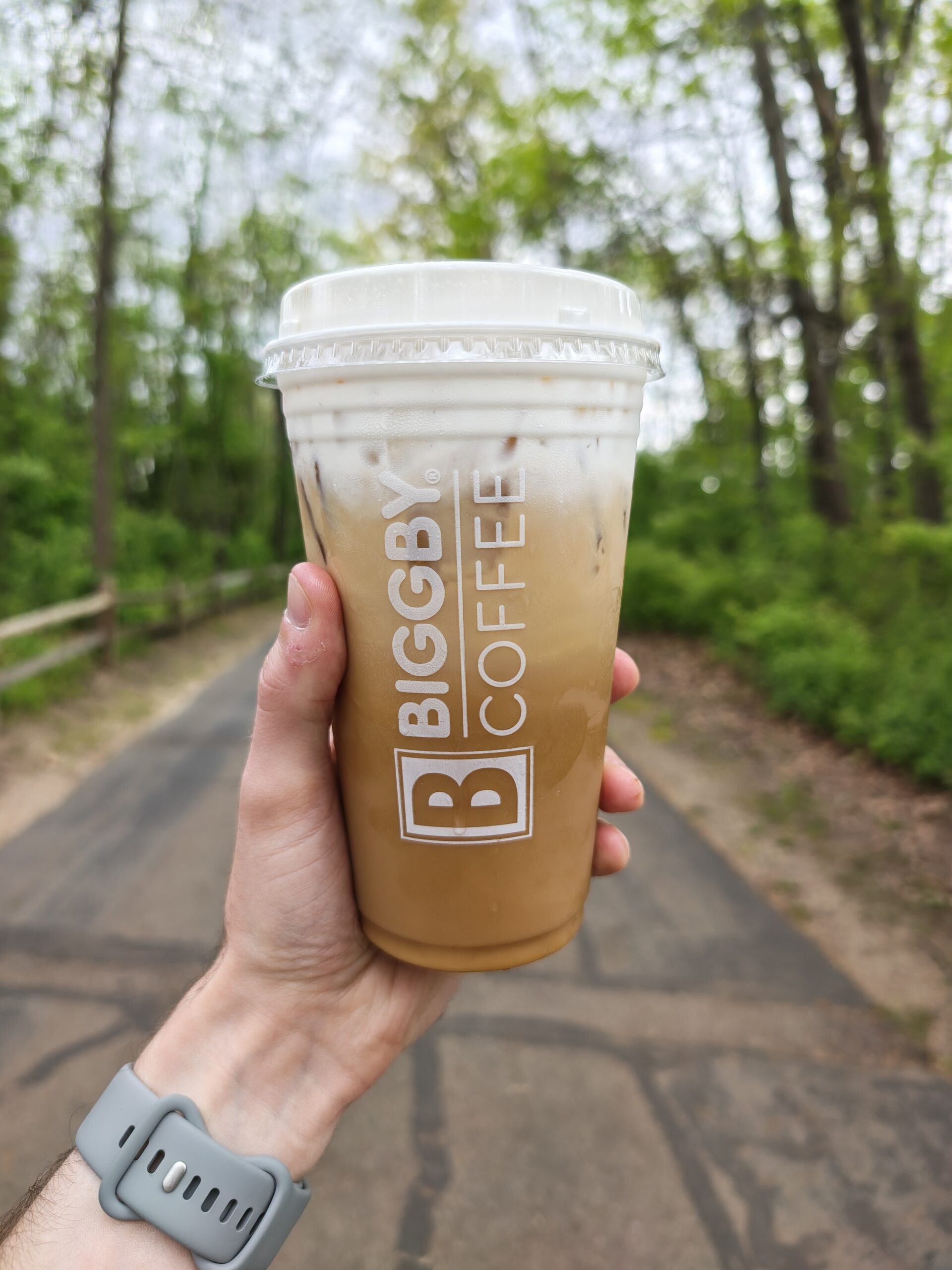 Photo of a cold brew, taken with the Motorola Razr Fold.