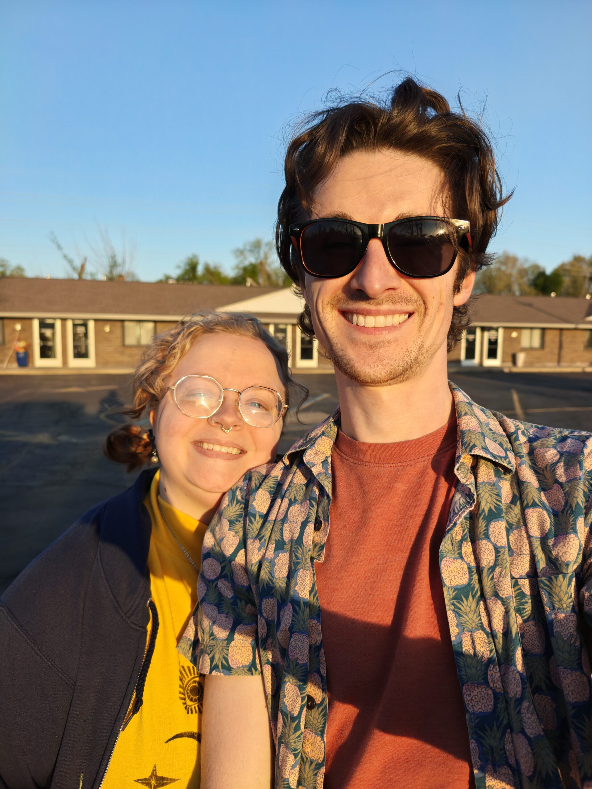 Photo of Joe Maring and his partner outside, taken with the Motorola Razr Fold.
