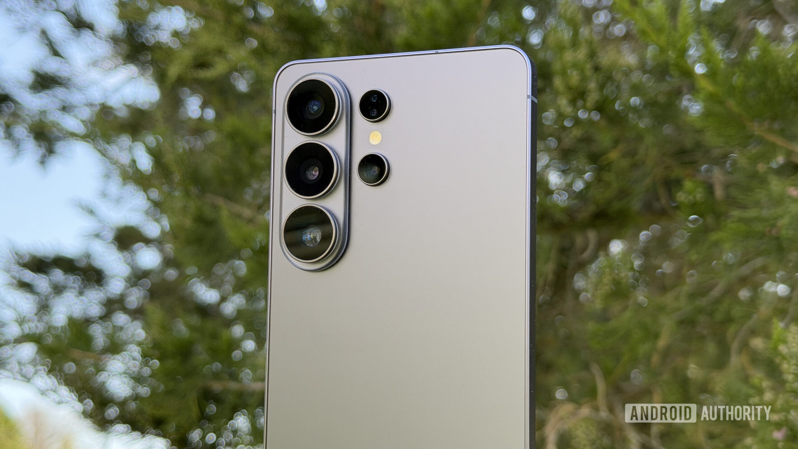 The Galaxy S26 Ultra is a huge success — and that’s terrible
news for all of us