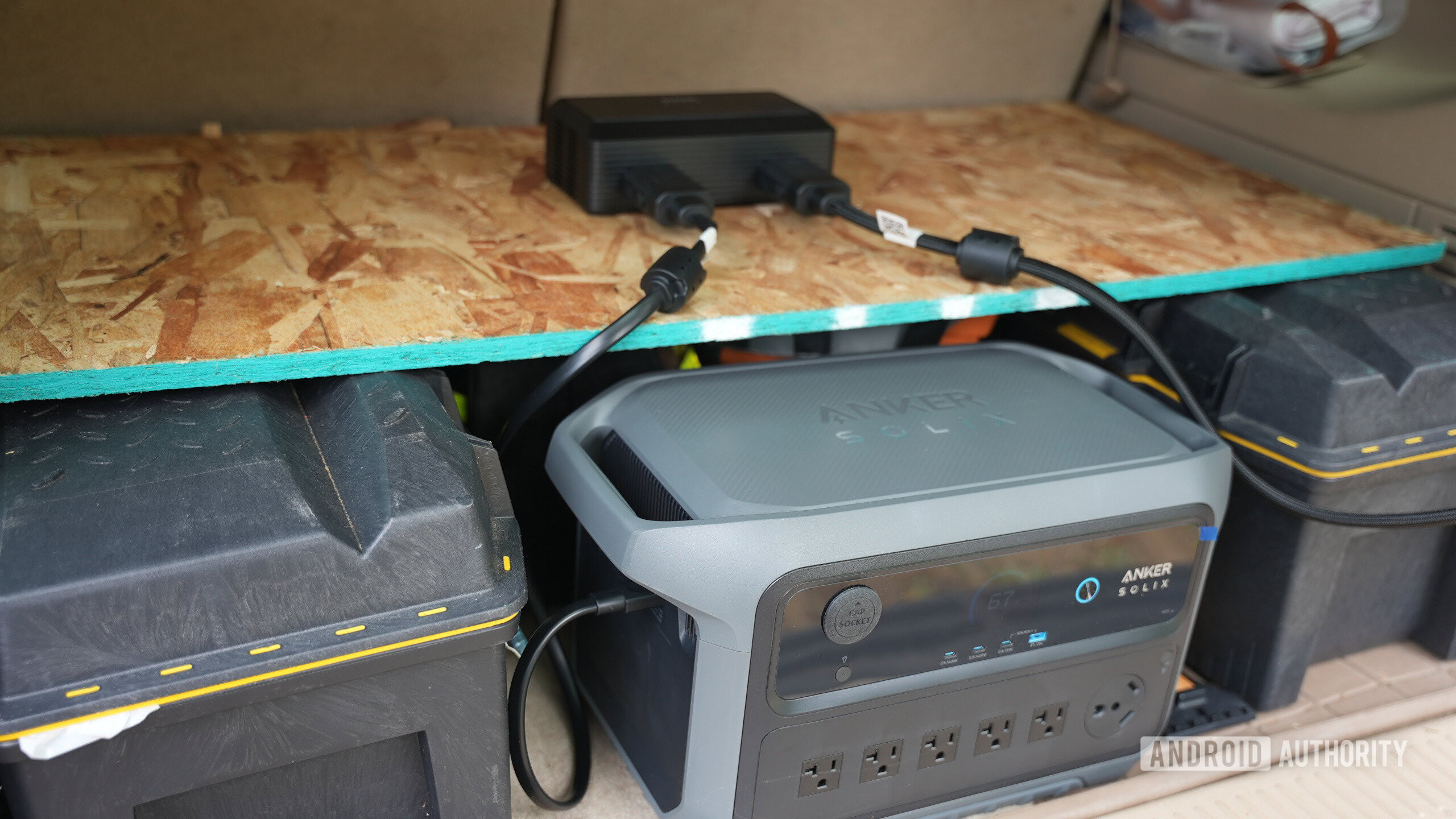 Anker SOLIX Gen 2 in truck