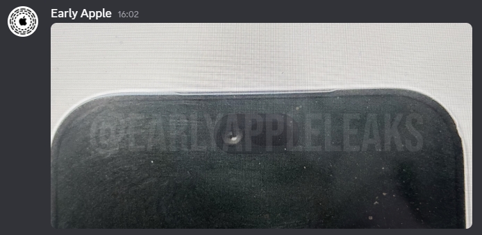EarlyAppleLeaks showing smaller Dynamic Island on iPhone 18 Pro